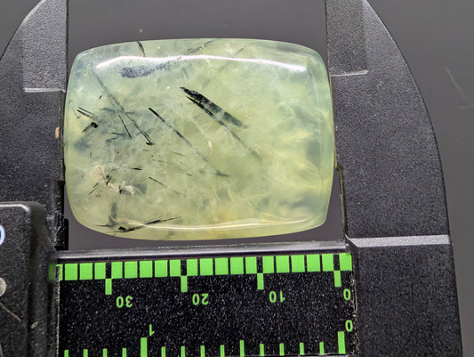 Prehnite – Quebec – Jeffrey Mine – 1 pc Cabochon