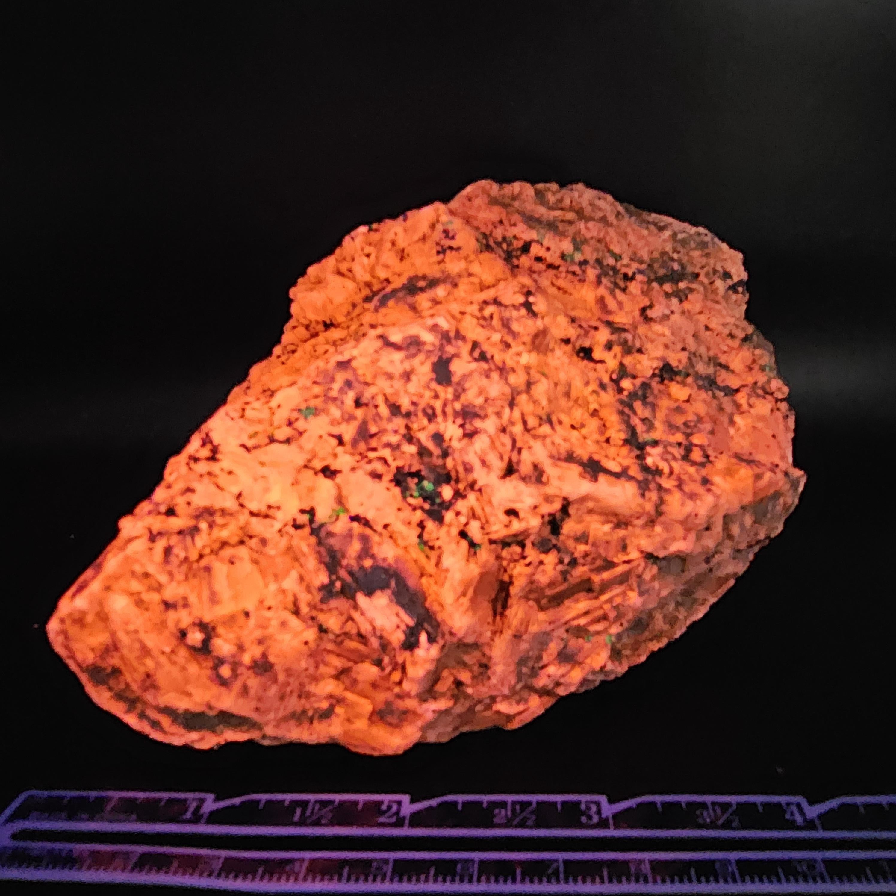 Franklin, NJ - Willemite, Calcite, and more - 450 grams - Fluorescent Mineral Mix by Sacred Alchemy Studios