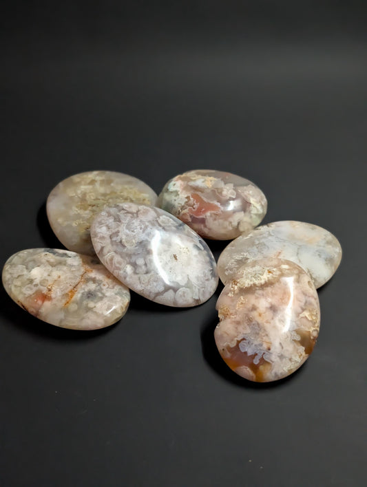 Flower Agate – Madagascar – Palm Stone