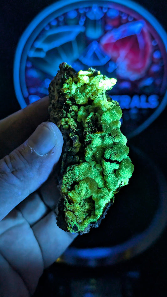 Zincite – Palmerton, Carbon County, Pennsylvania – Classic UV-Reactive Specimen