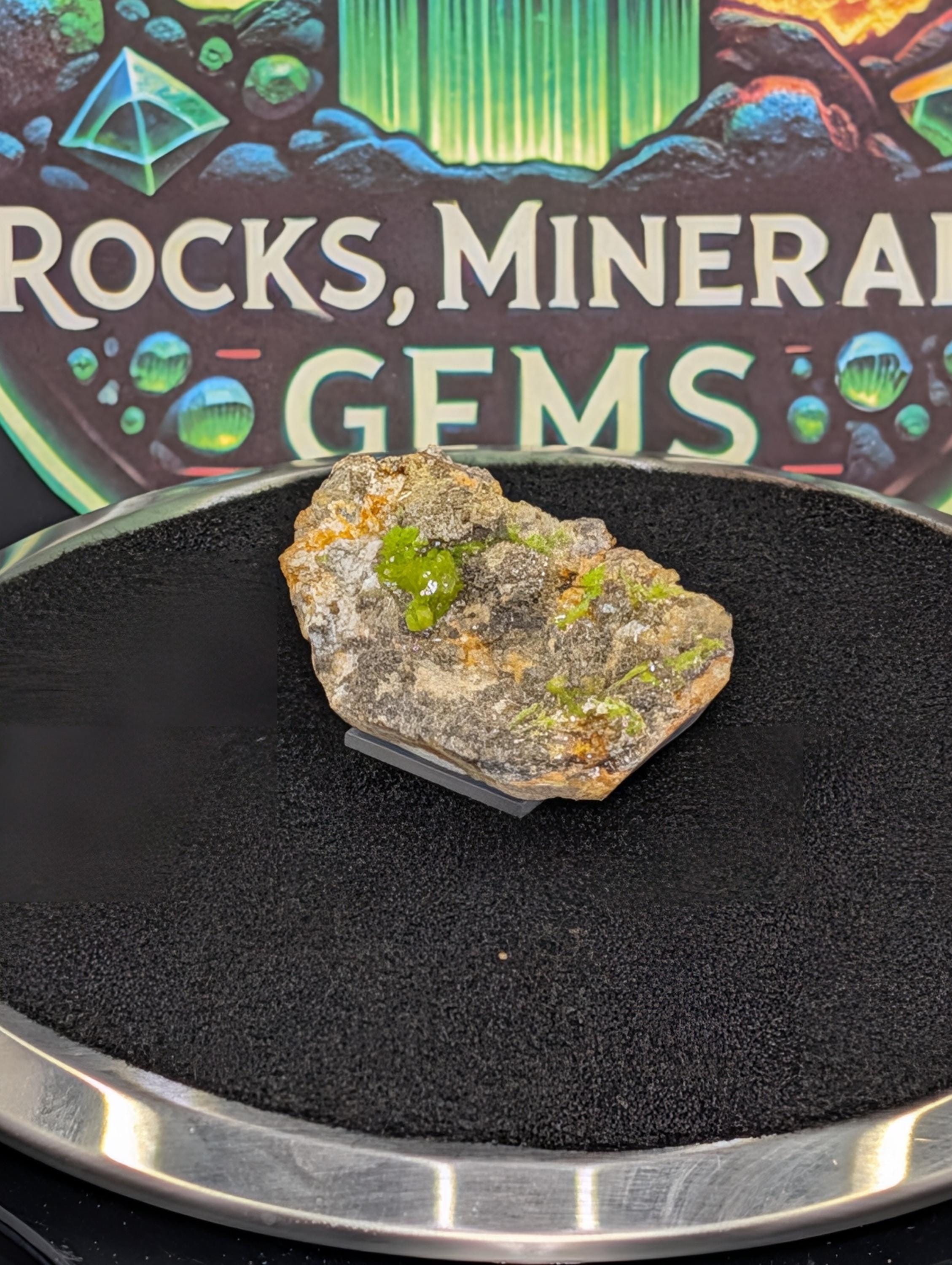 Pyromorphite – China – Daoping Mine – 1 pc by Sacred Alchemy Studios