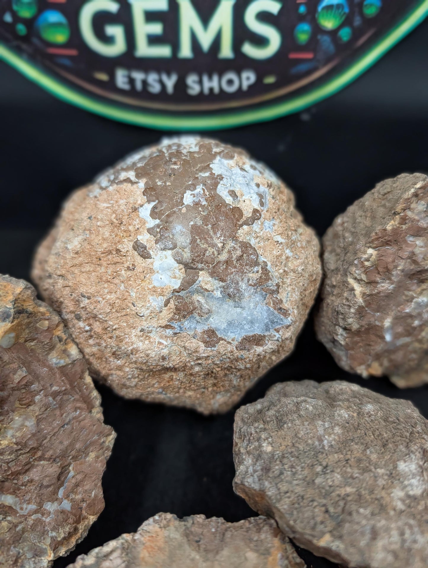 Geodes – Mexico – Sonora - Whole - UV