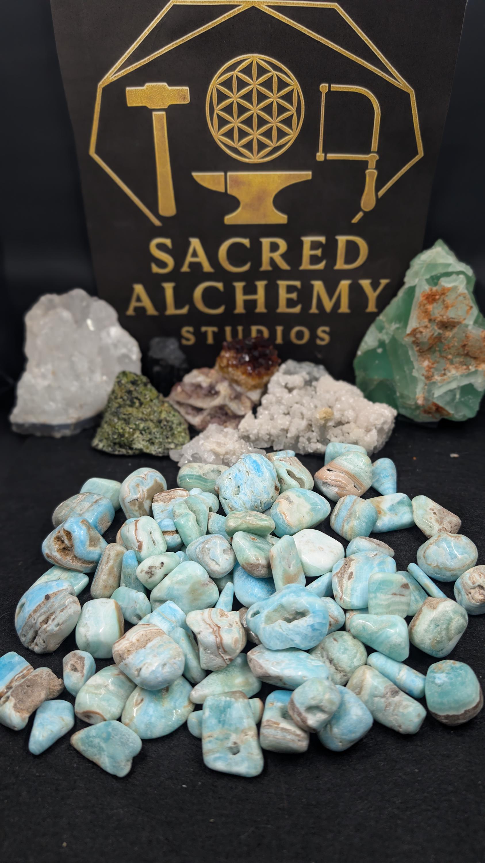 Calcite - Caribbean Blue Calcite – Pakistan – 100g of Tumbled Pieces