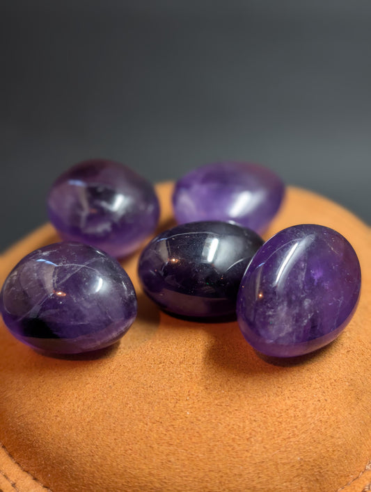 Amethyst – Rwandan Chevron – Small Tumble by Sacred Alchemy Studios