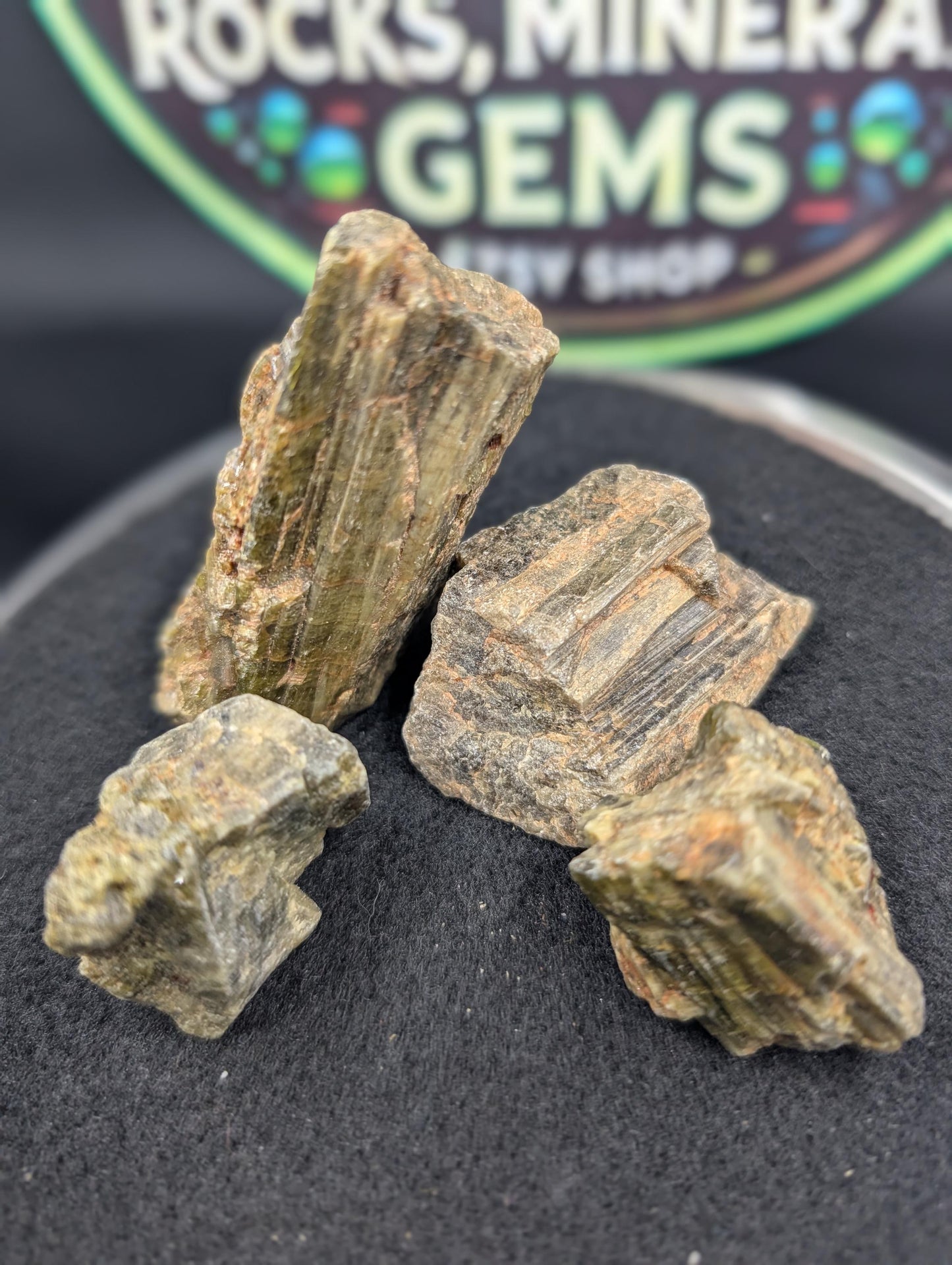 Tourmaline - Green Tourmaline – Afghanistan – Rough - 200 grams