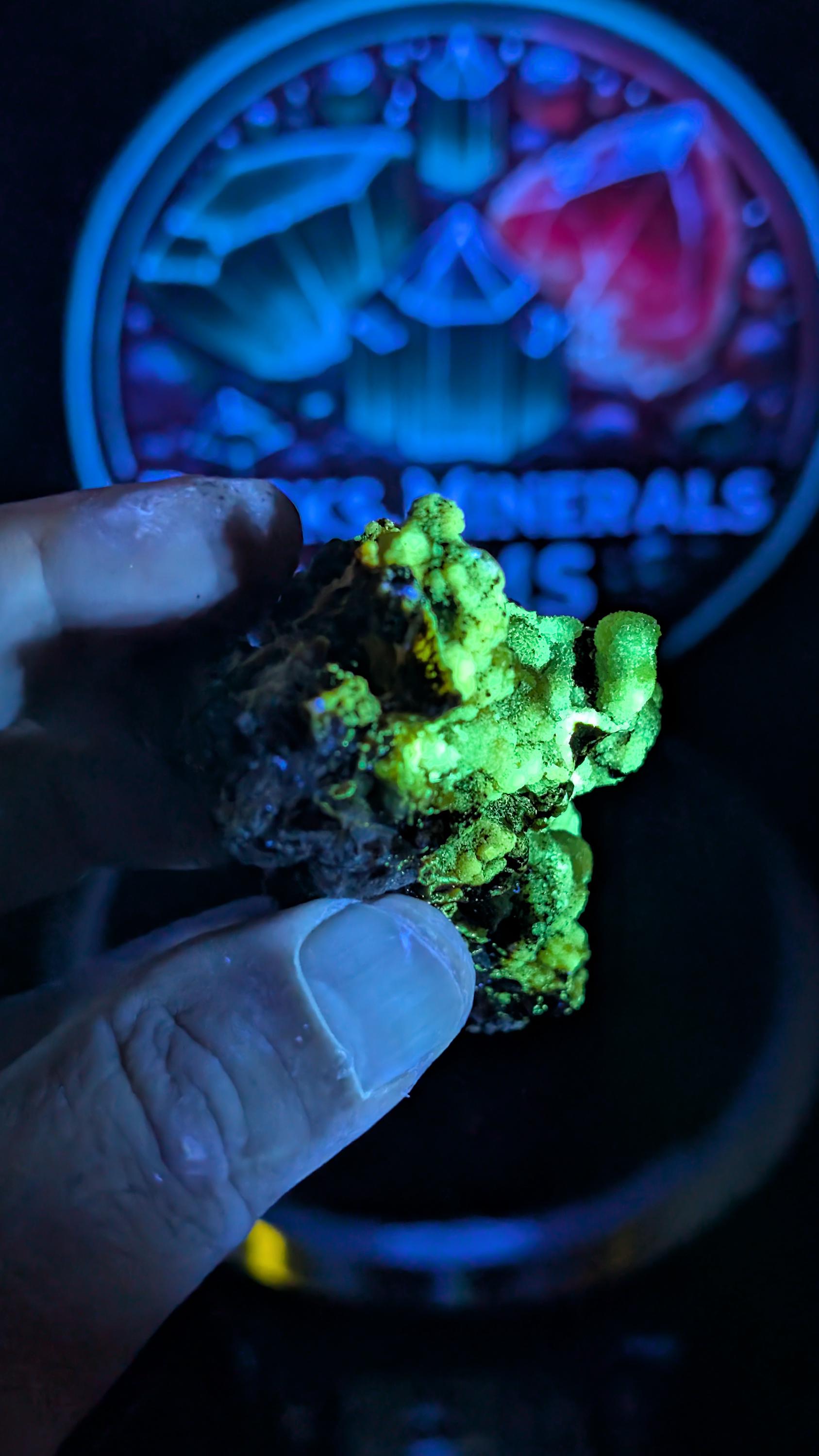 Zincite – Palmerton, Carbon County, Pennsylvania – Classic UV-Reactive Specimen by Sacred Alchemy Studios