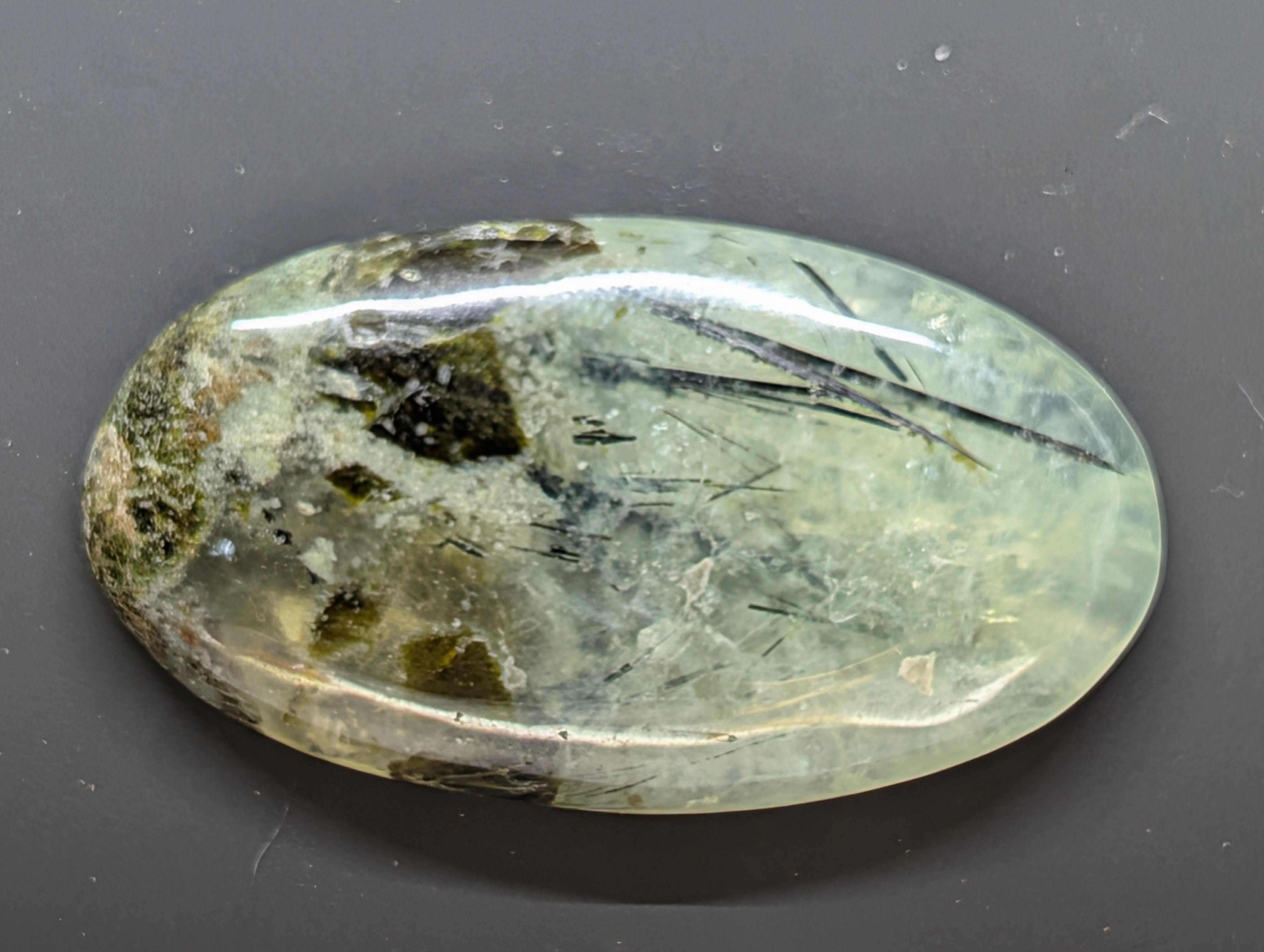 Prehnite – Quebec – Jeffrey Mine – 1 pc Cabochon by Sacred Alchemy Studios