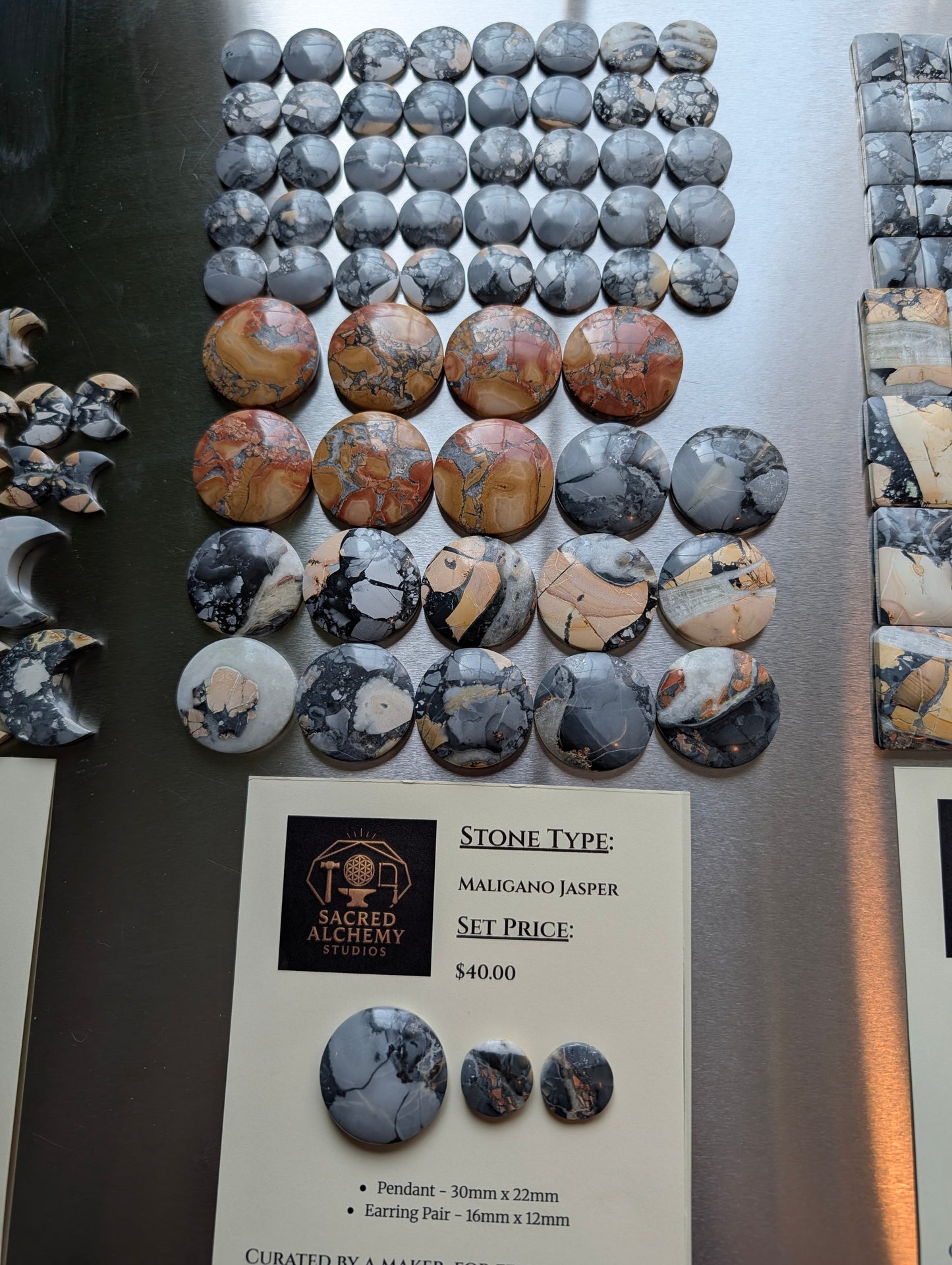 Circle Shape - Maligano Jasper - Calibrated Cabochon Sets