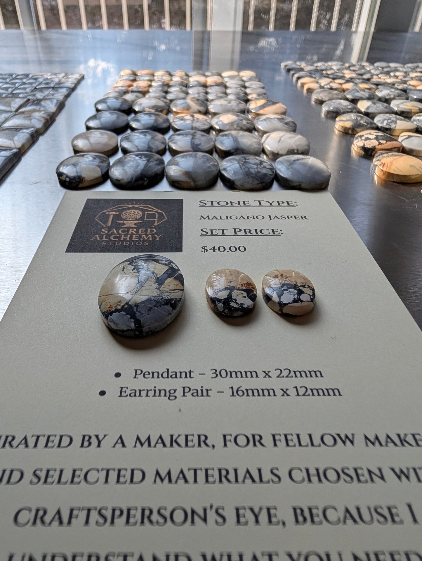 Oval Shape - Maligano Jasper - Calibrated Cabochon Sets