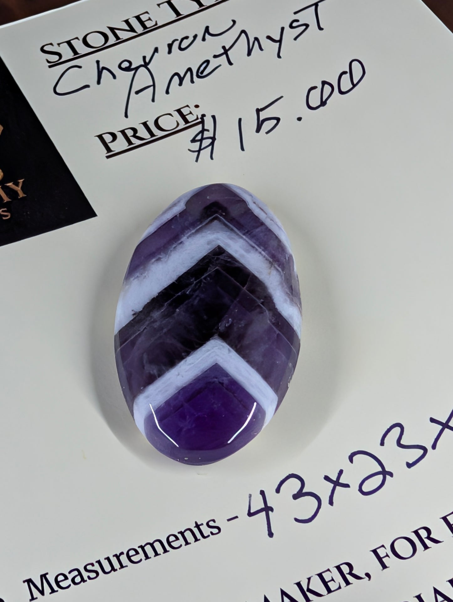Amethyst - Chevron Amethyst - Rwanda - Cabochon - Distinctive Banding