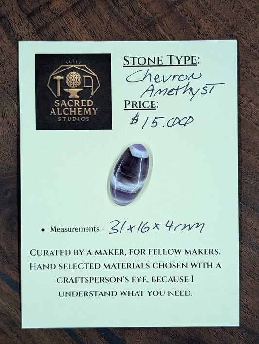 Amethyst - Chevron Amethyst - Rwanda - Cabochon - Distinctive Banding