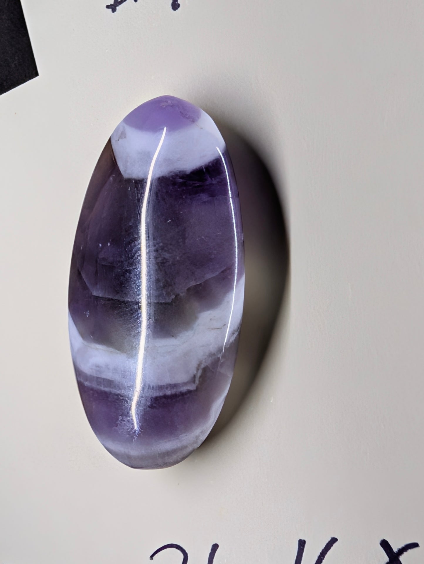 Amethyst - Chevron Amethyst - Rwanda - Cabochon - Distinctive Banding