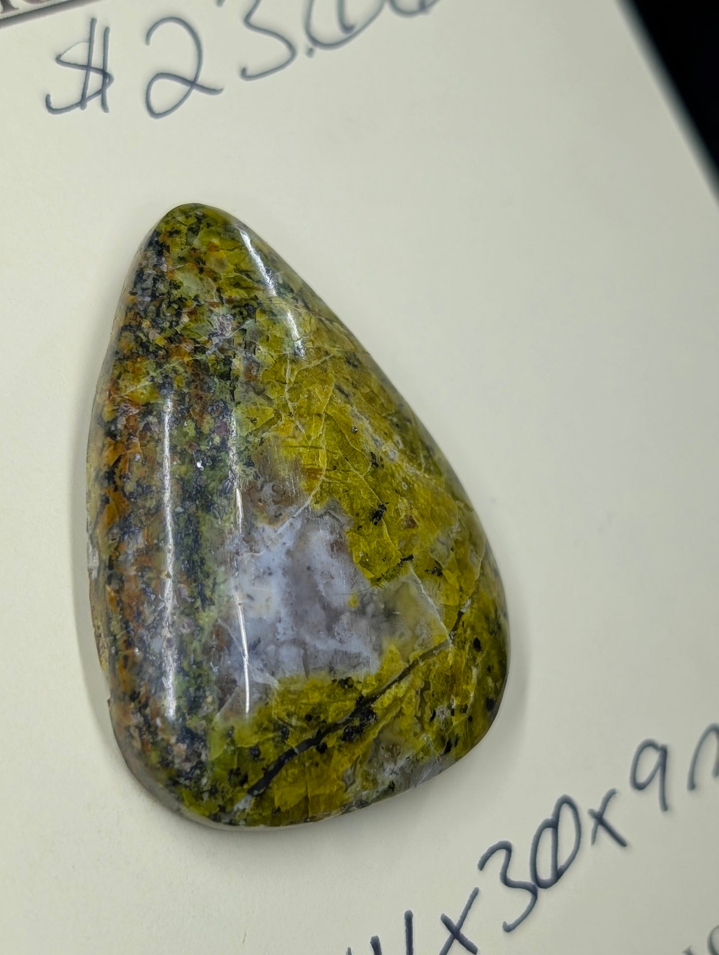 Green Opal - Madagascar - 1 Cabochon - Translucent Apple-Green