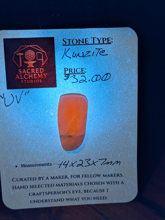 Kunzite - Cabochon - Pink Lithium Glow