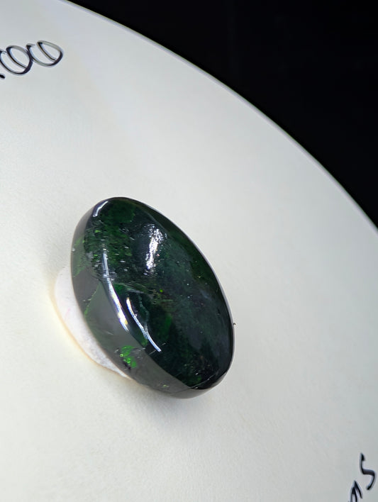 Tsavorite Garnet - East Africa - Oval Cabochon