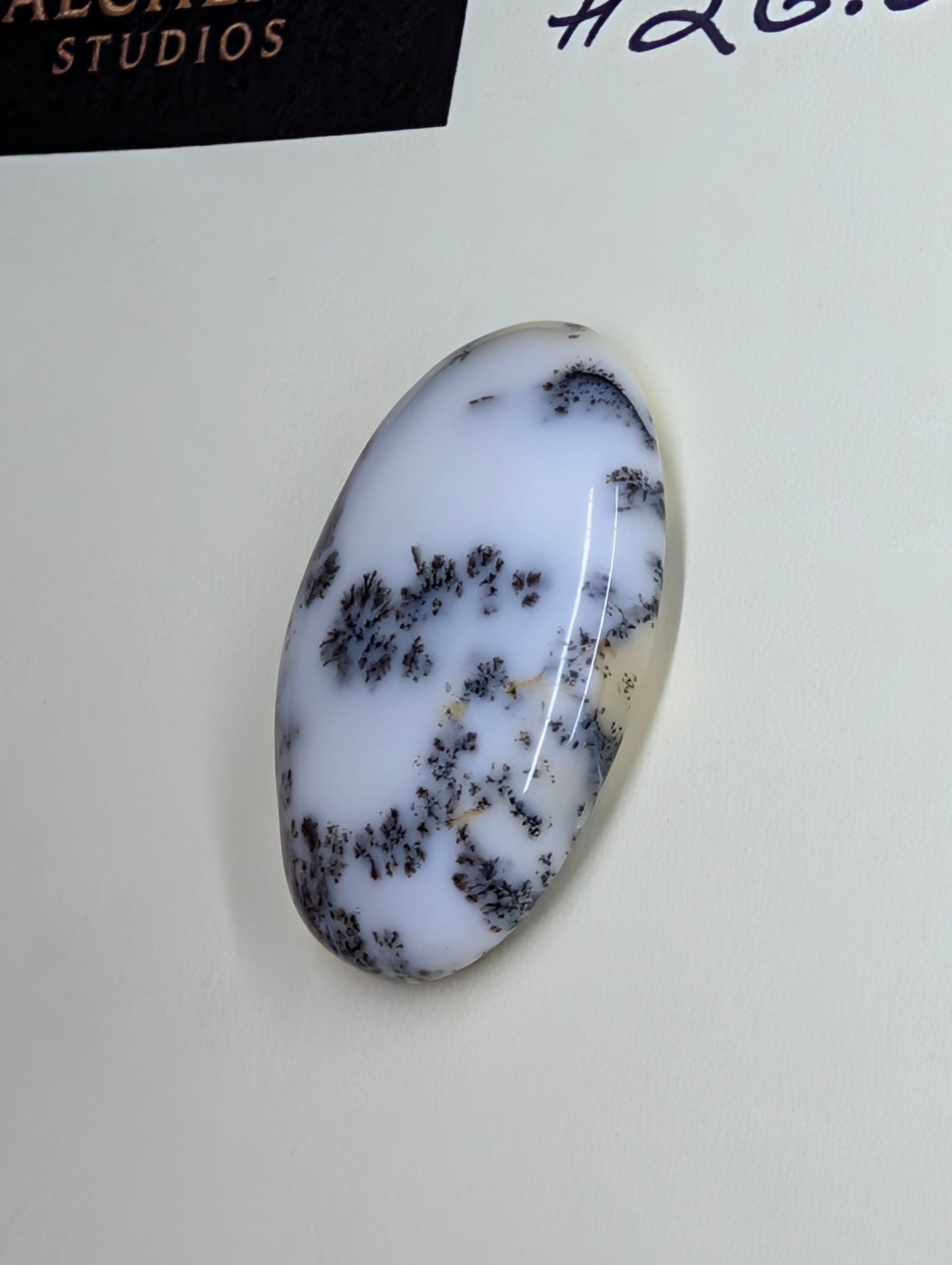 Dendritic Opal - Madagascar - 1 Cabochon - Gem Quality