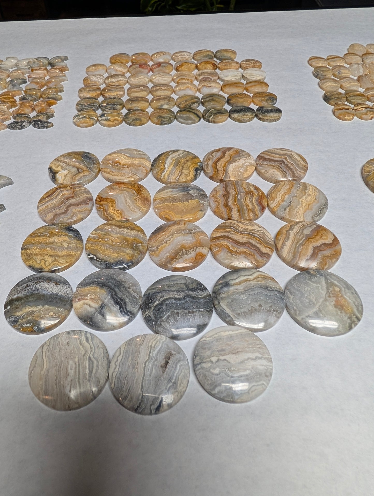 Circle Shape - Lace Agate - Design-Ready Calibrated Sets