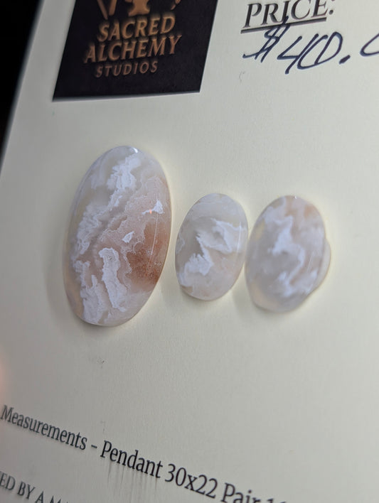 Oval Shape  – Plume Agate - Cabochon Pendant and Earrings