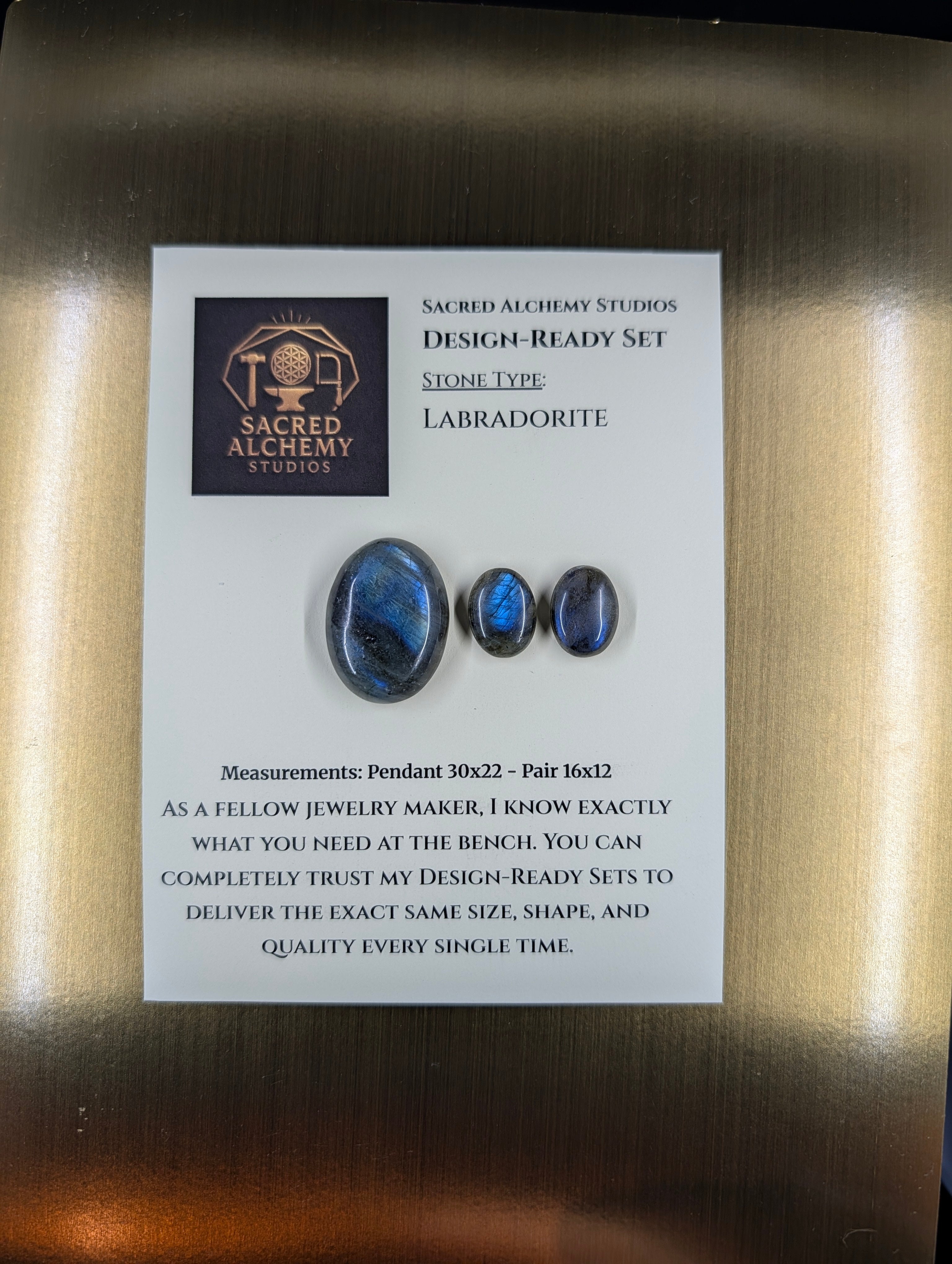Oval Shape - Labradorite - Design-Ready Set