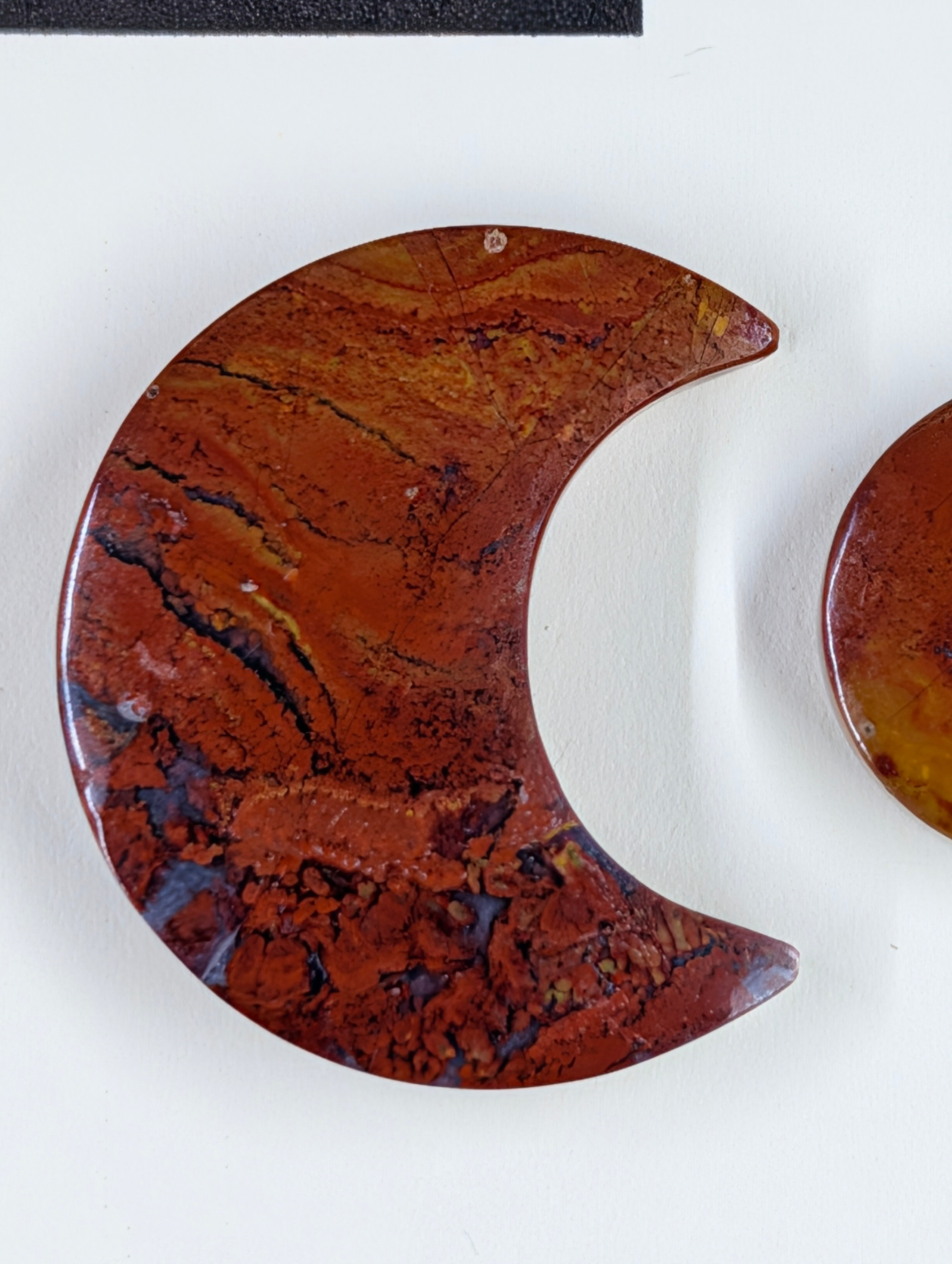 Crescent Moon - Red Moss Agate - Design-Ready Sets