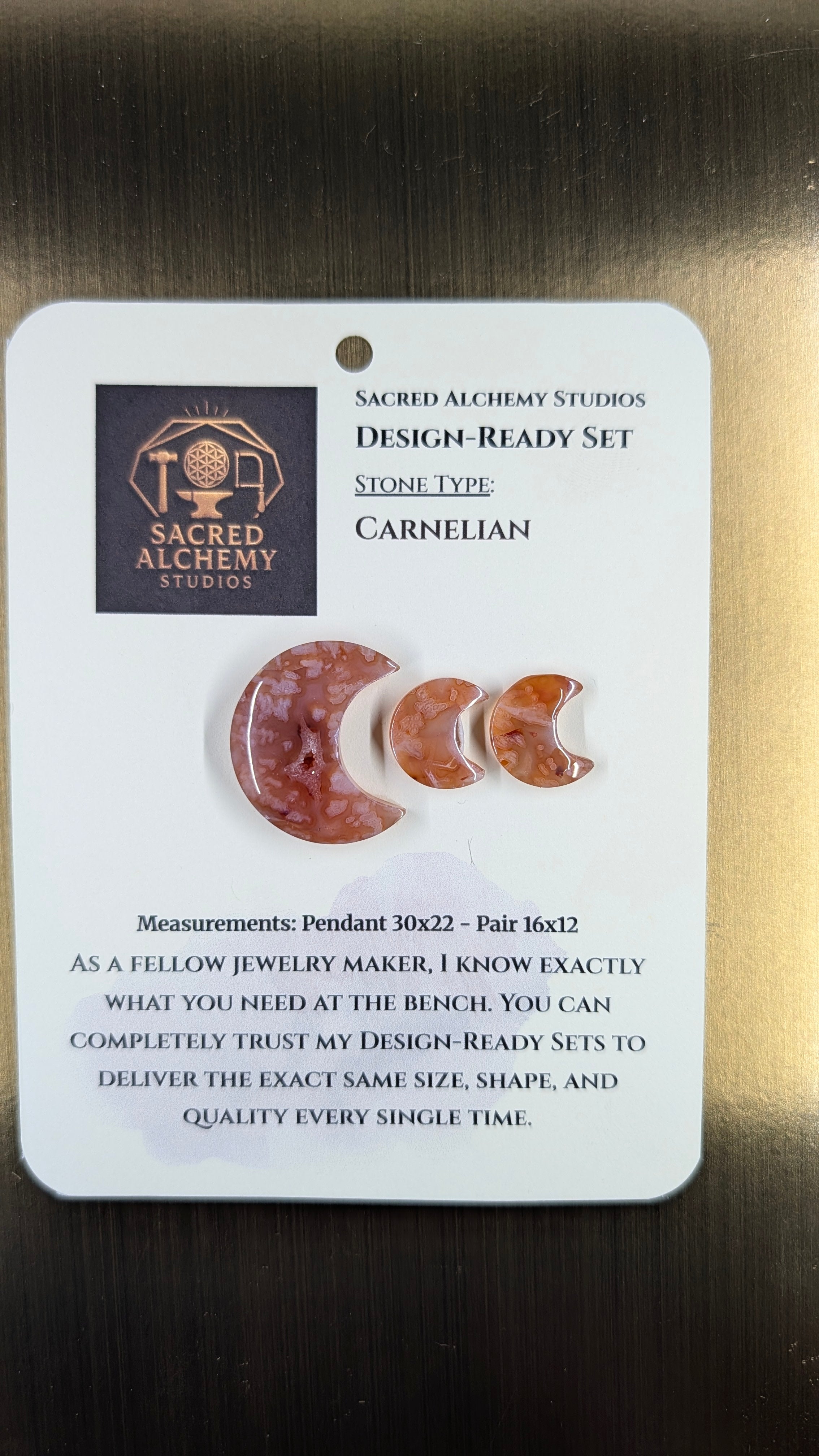 Crescent Moon - Carnelian - Design-Ready Set