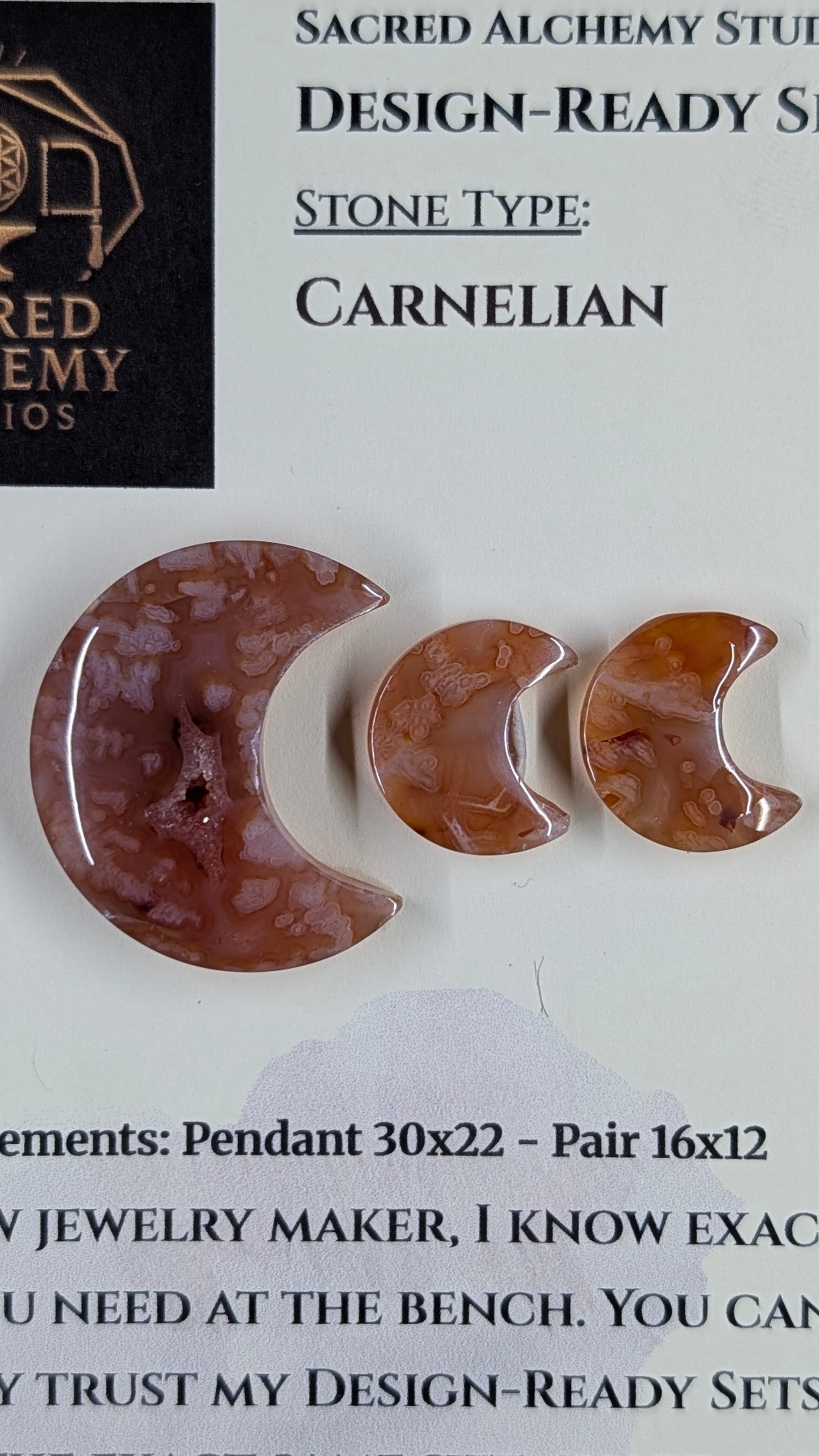 Crescent Moon - Carnelian - Design-Ready Set