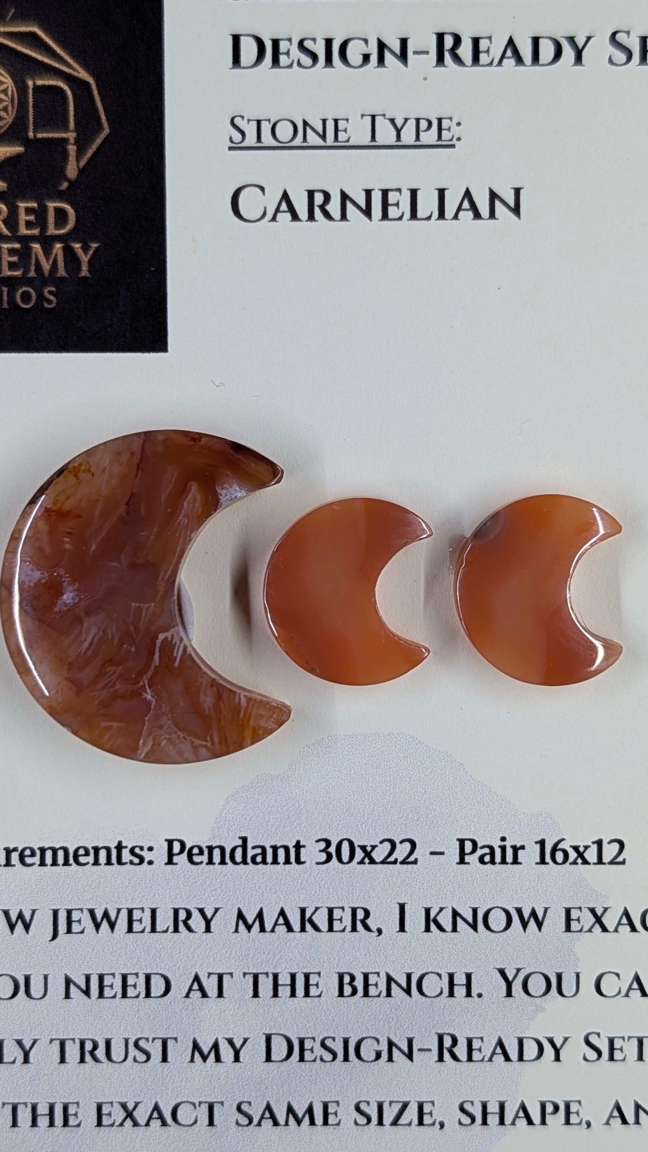 Crescent Moon - Carnelian - Design-Ready Set