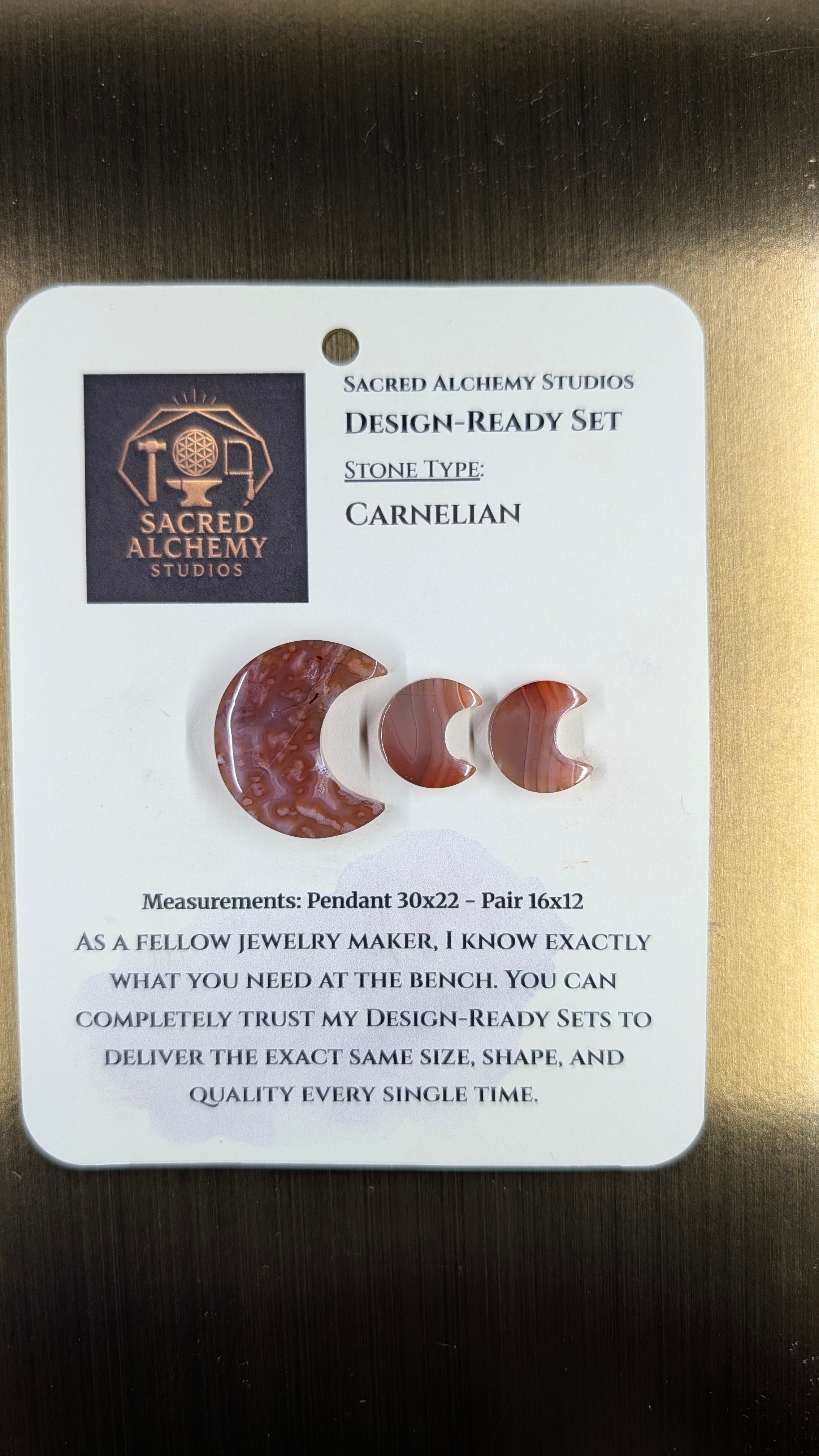 Crescent Moon - Carnelian - Design-Ready Set