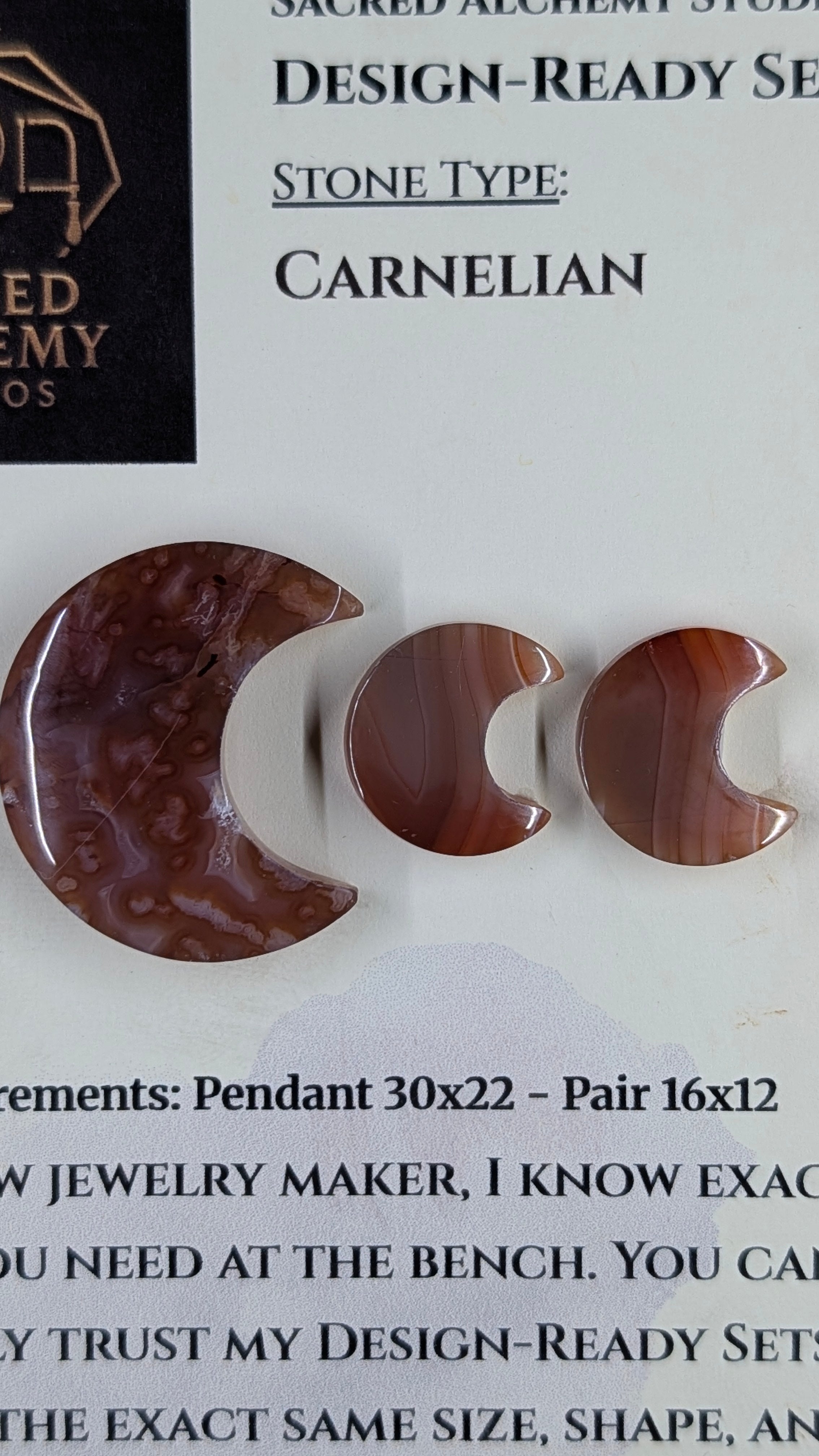 Crescent Moon - Carnelian - Design-Ready Set