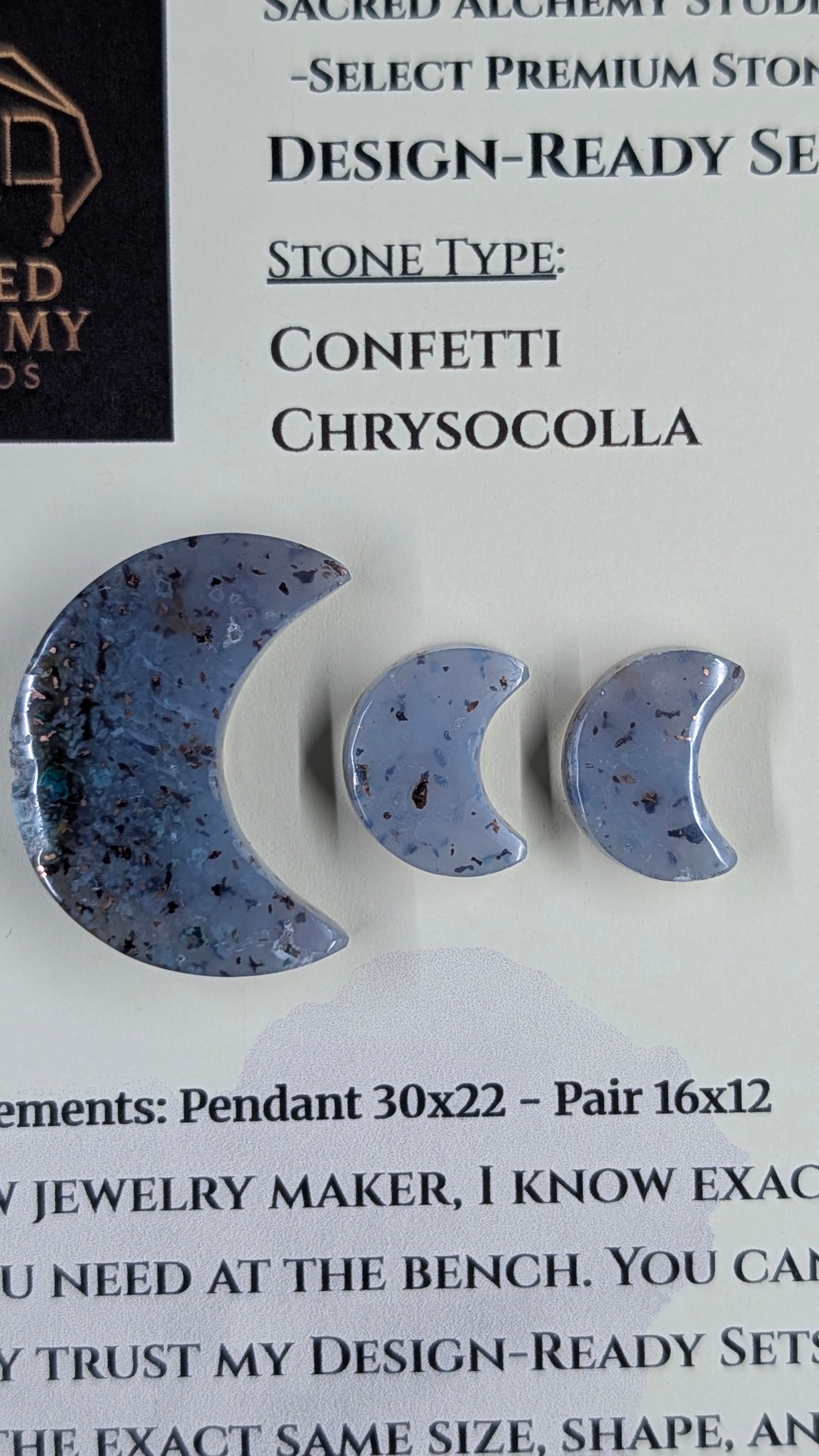 Crescent Moon - Confetti Chrysocolla - Sacred Alchemy Select - Design-Ready Set