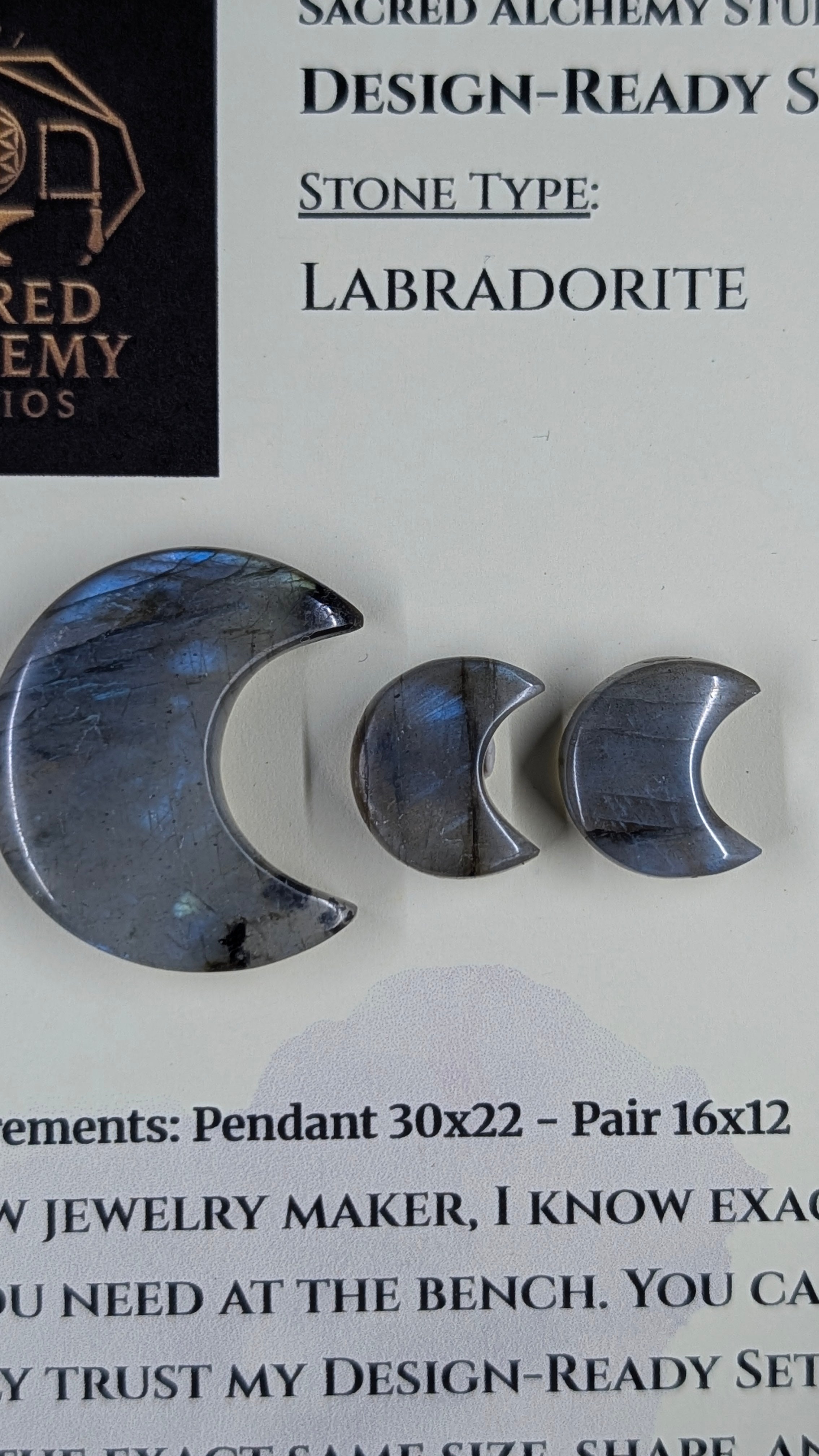 Crescent Moon - Labradorite - Design-Ready Set