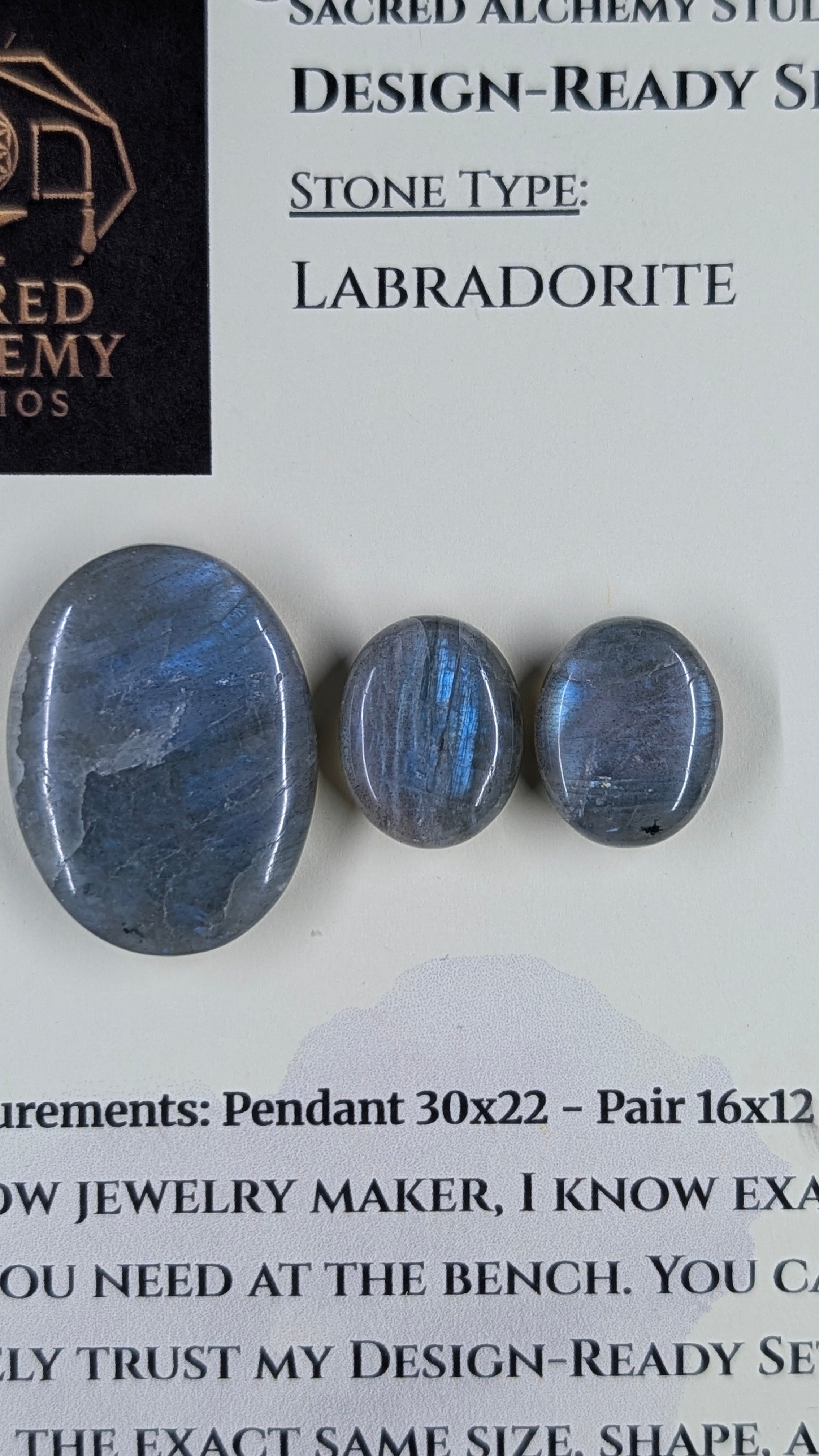 Oval Shape - Labradorite - Design-Ready Set