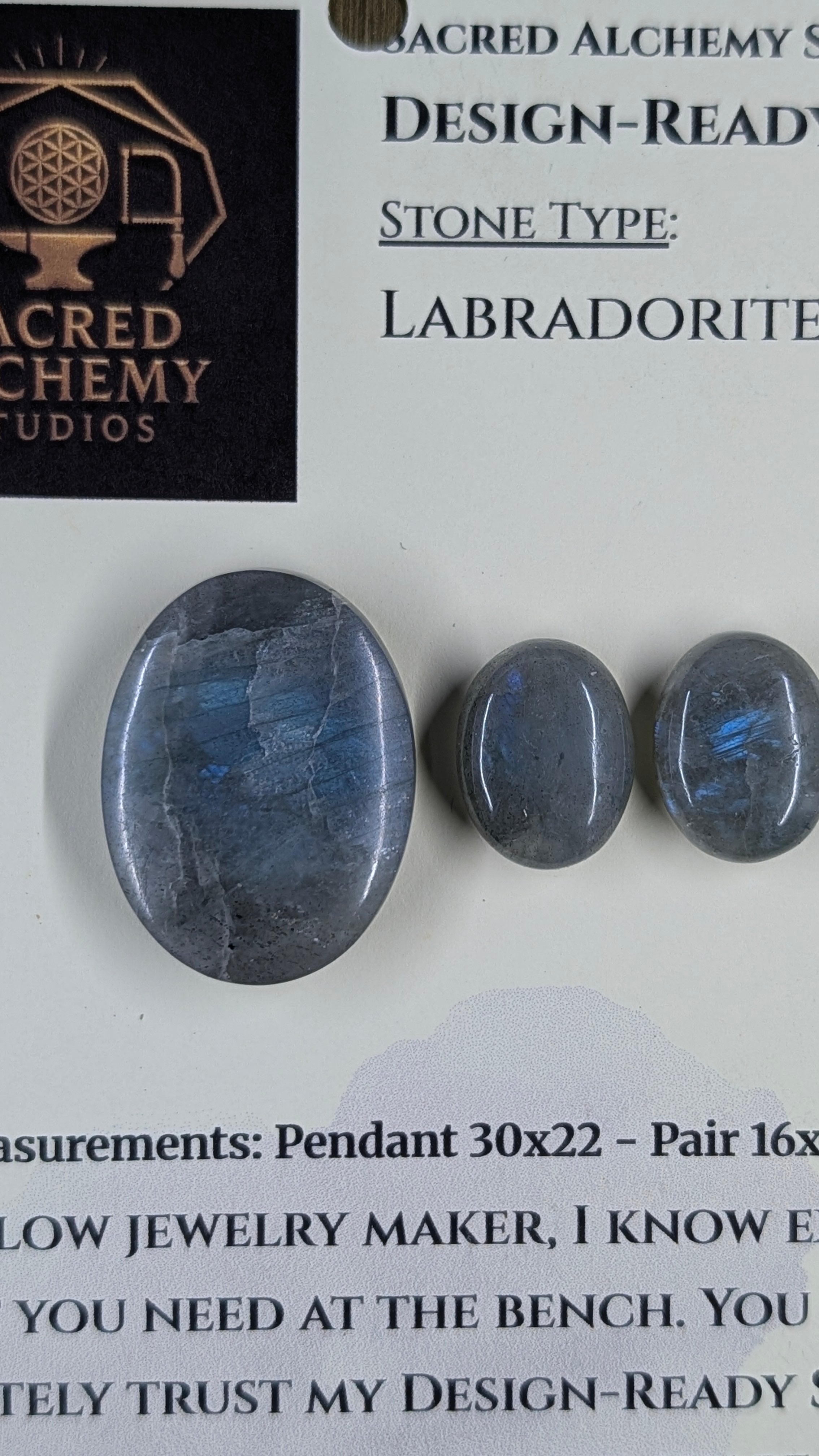 Oval Shape - Labradorite - Design-Ready Set
