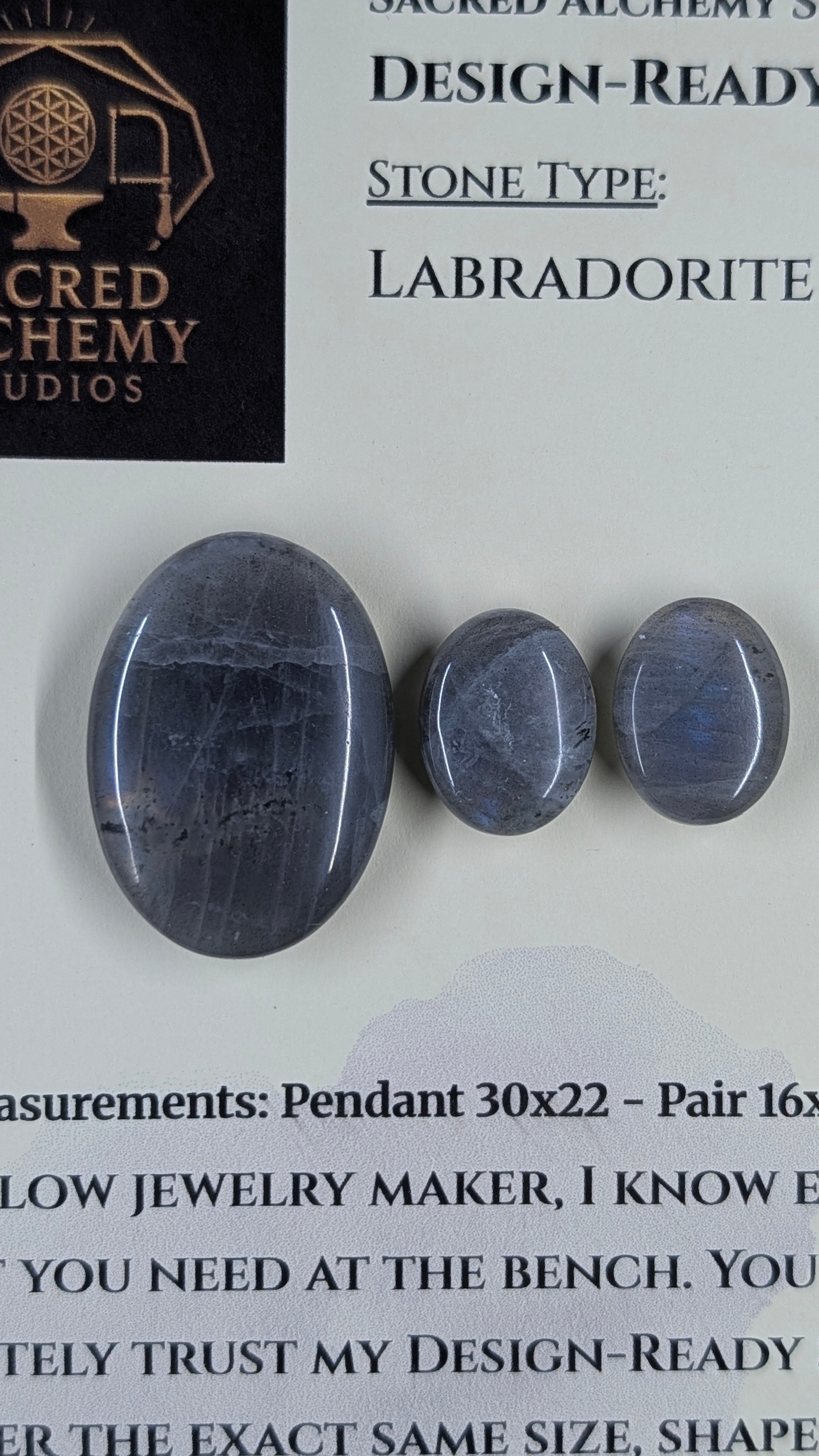 Oval Shape - Labradorite - Design-Ready Set