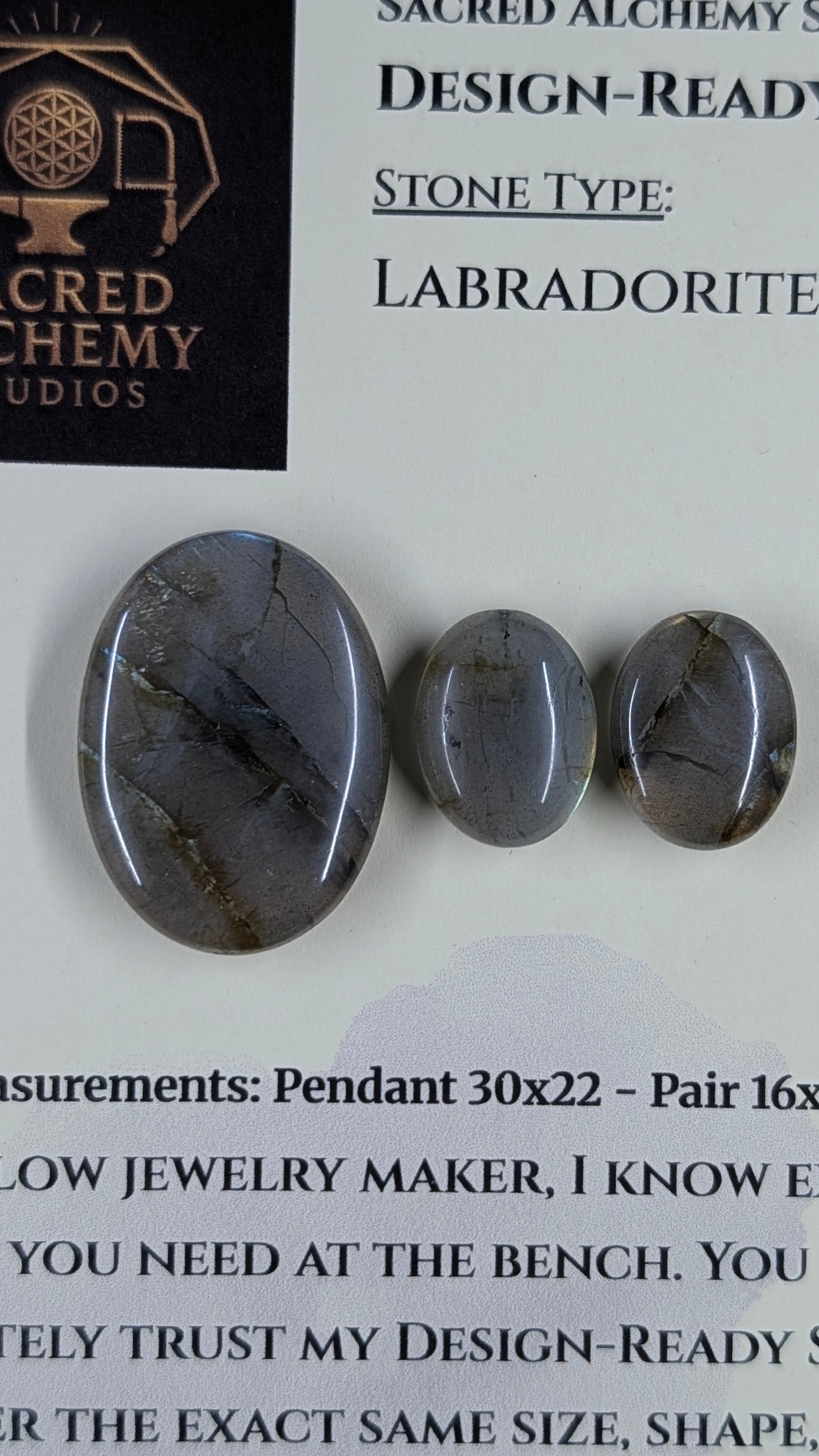 Oval Shape - Labradorite - Design-Ready Set
