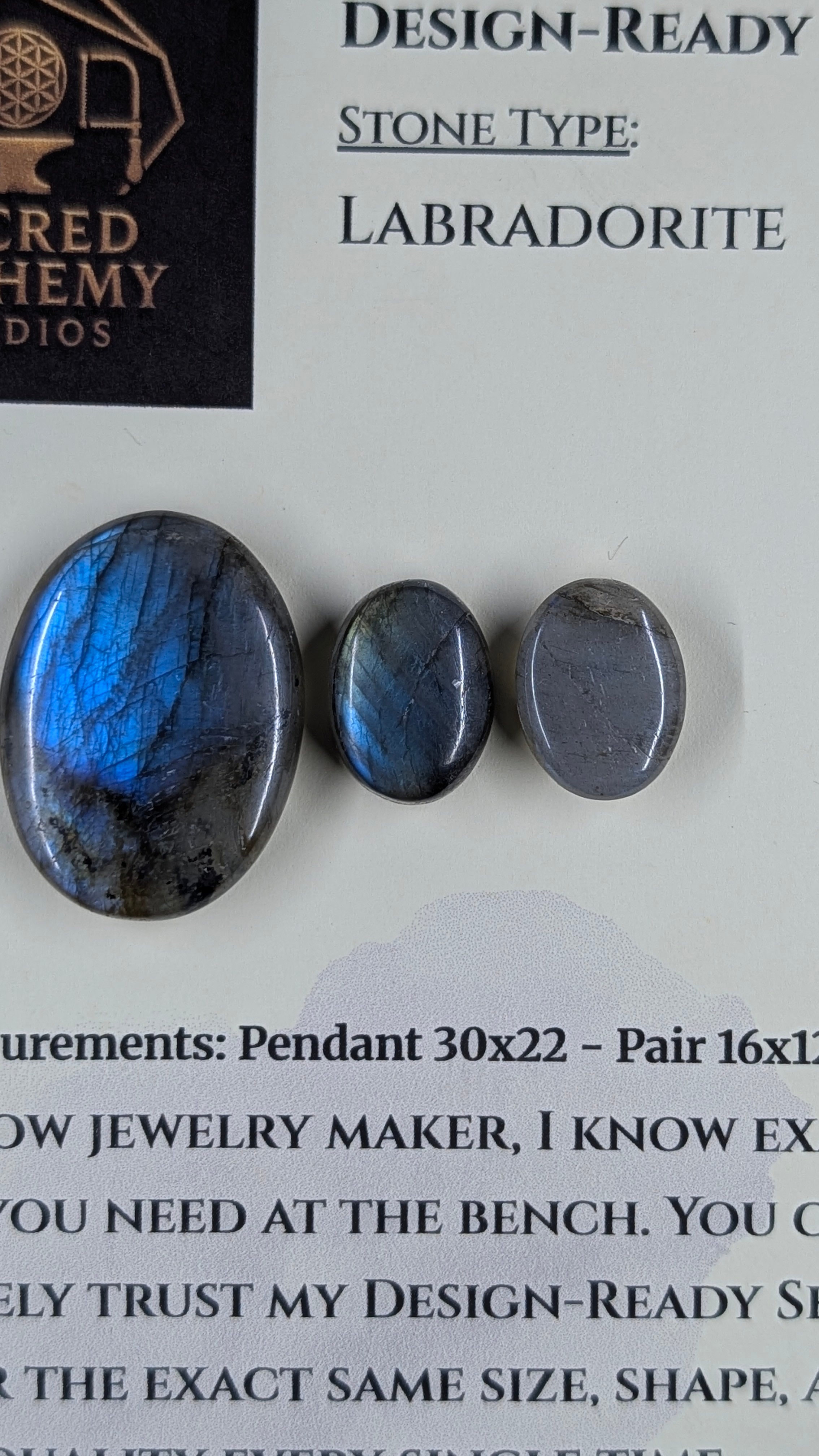 Oval Shape - Labradorite - Design-Ready Set