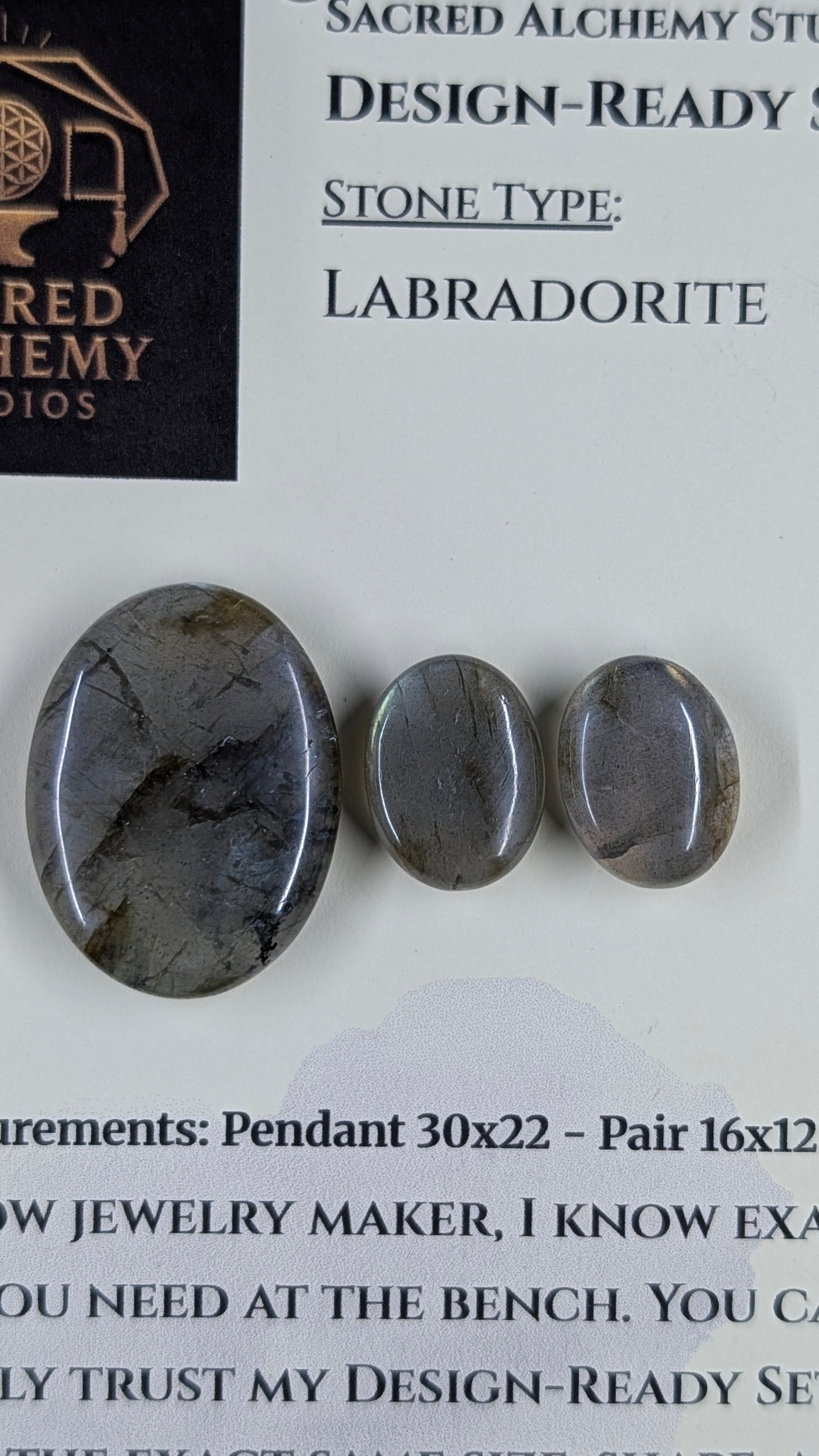 Oval Shape - Labradorite - Design-Ready Set