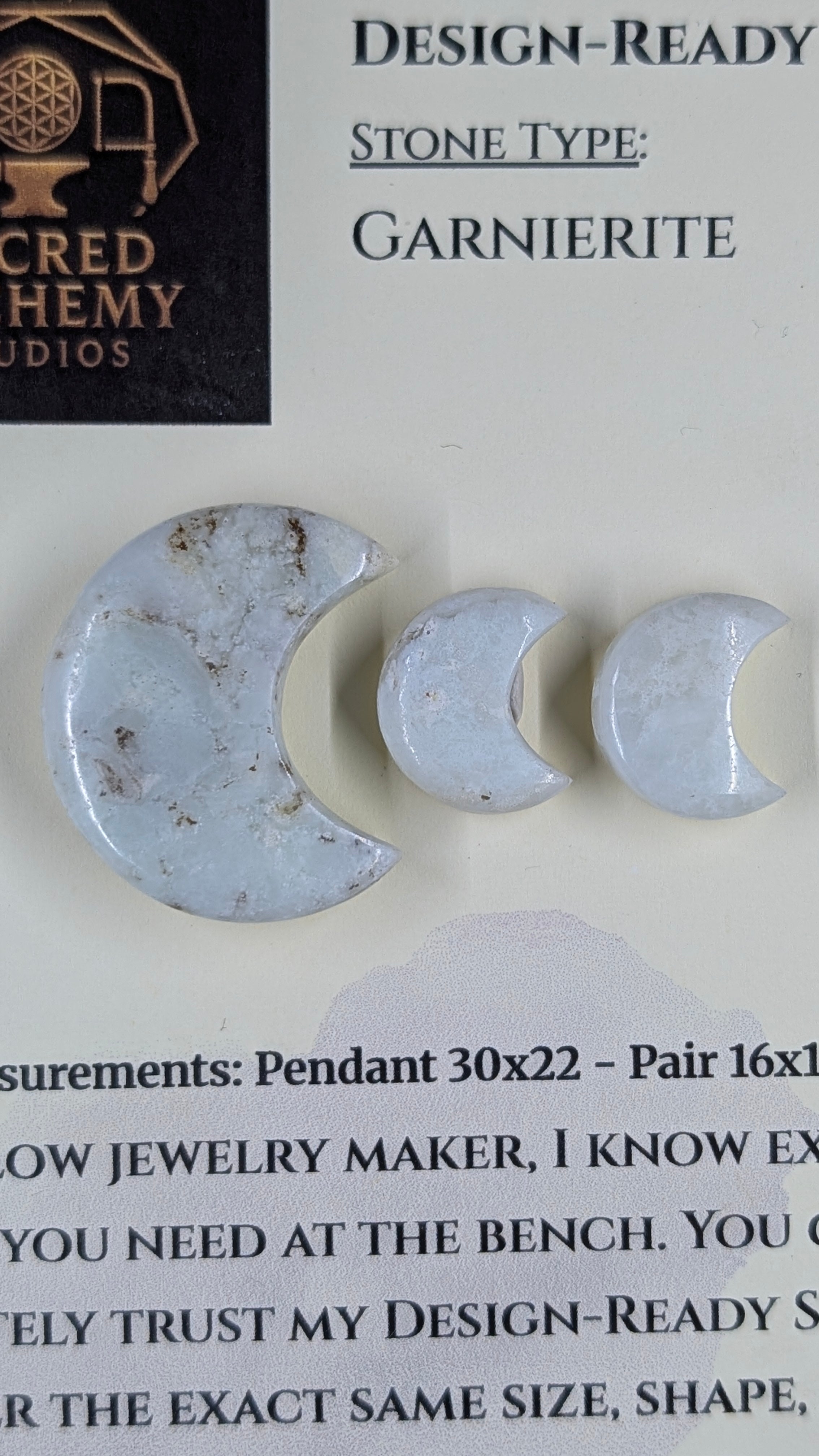 Crescent Moon - Garnierite - Design-Ready Set