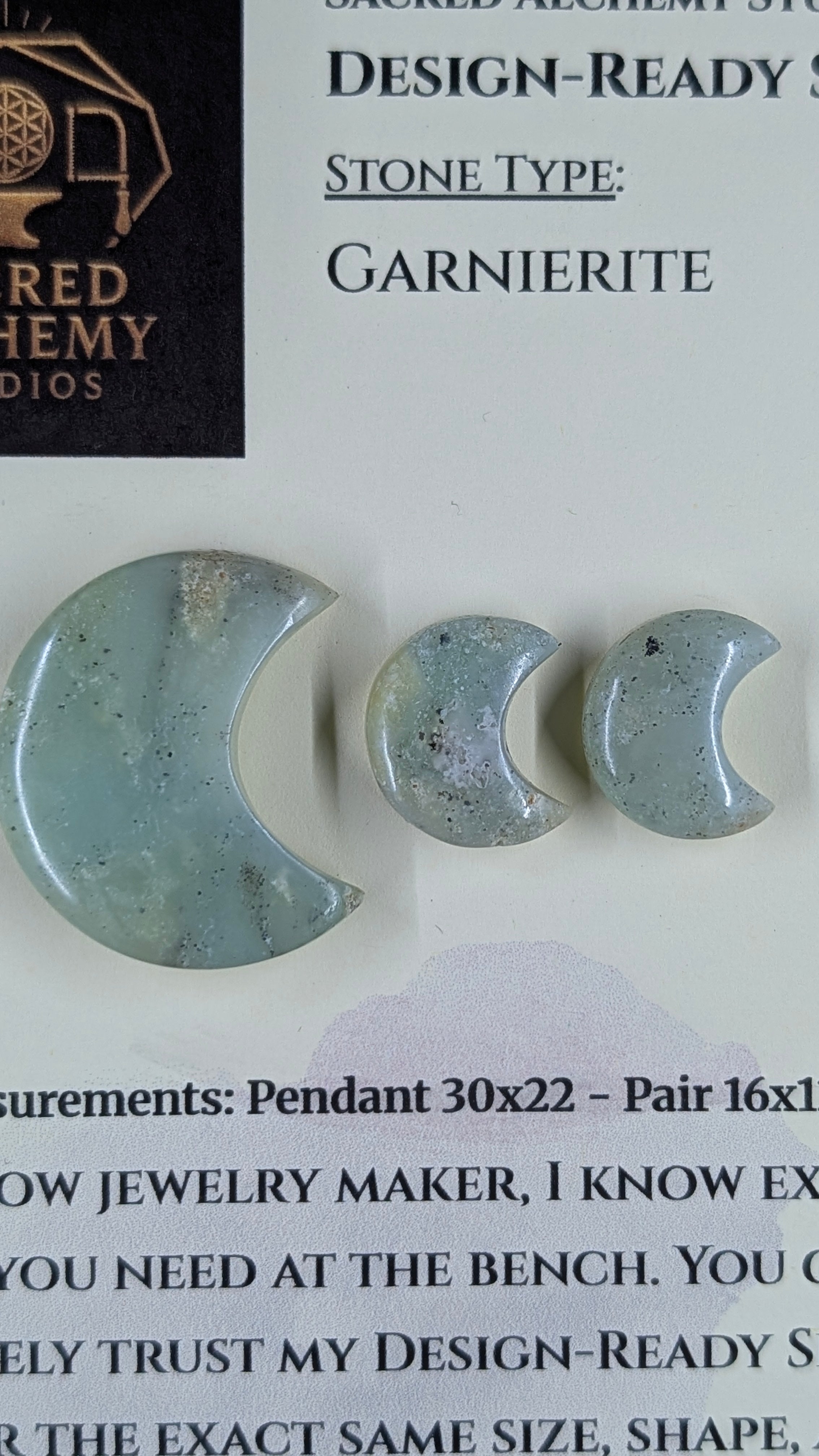 Crescent Moon - Garnierite - Design-Ready Set