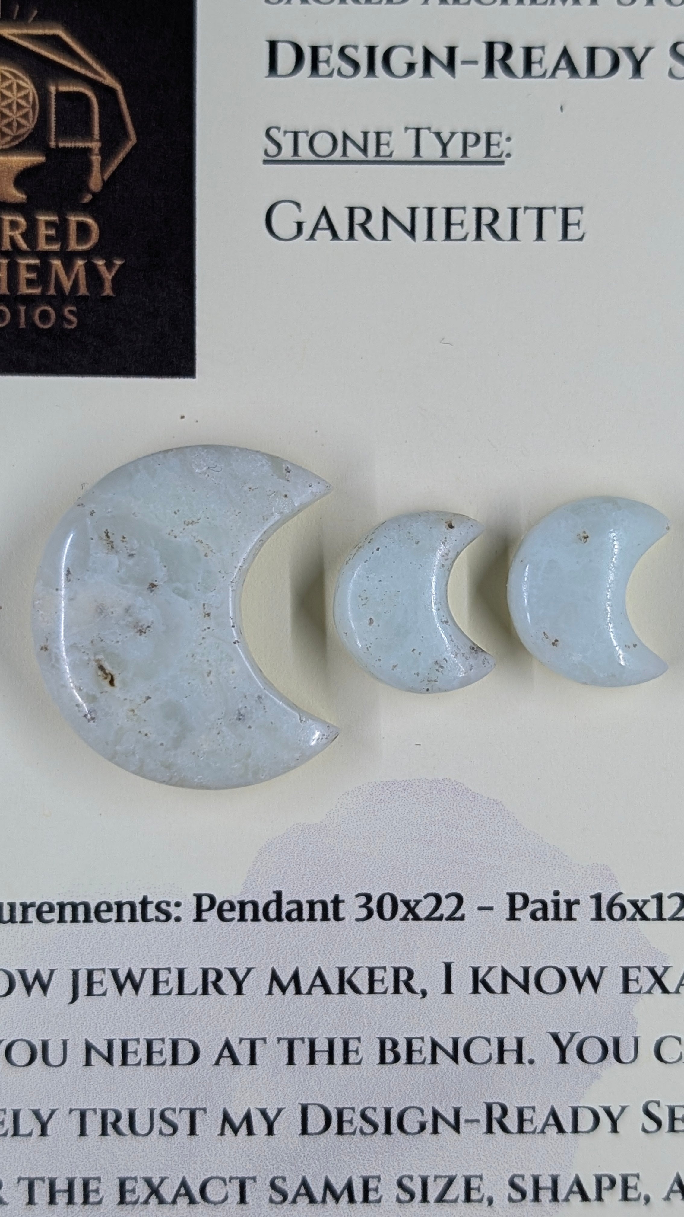 Crescent Moon - Garnierite - Design-Ready Set