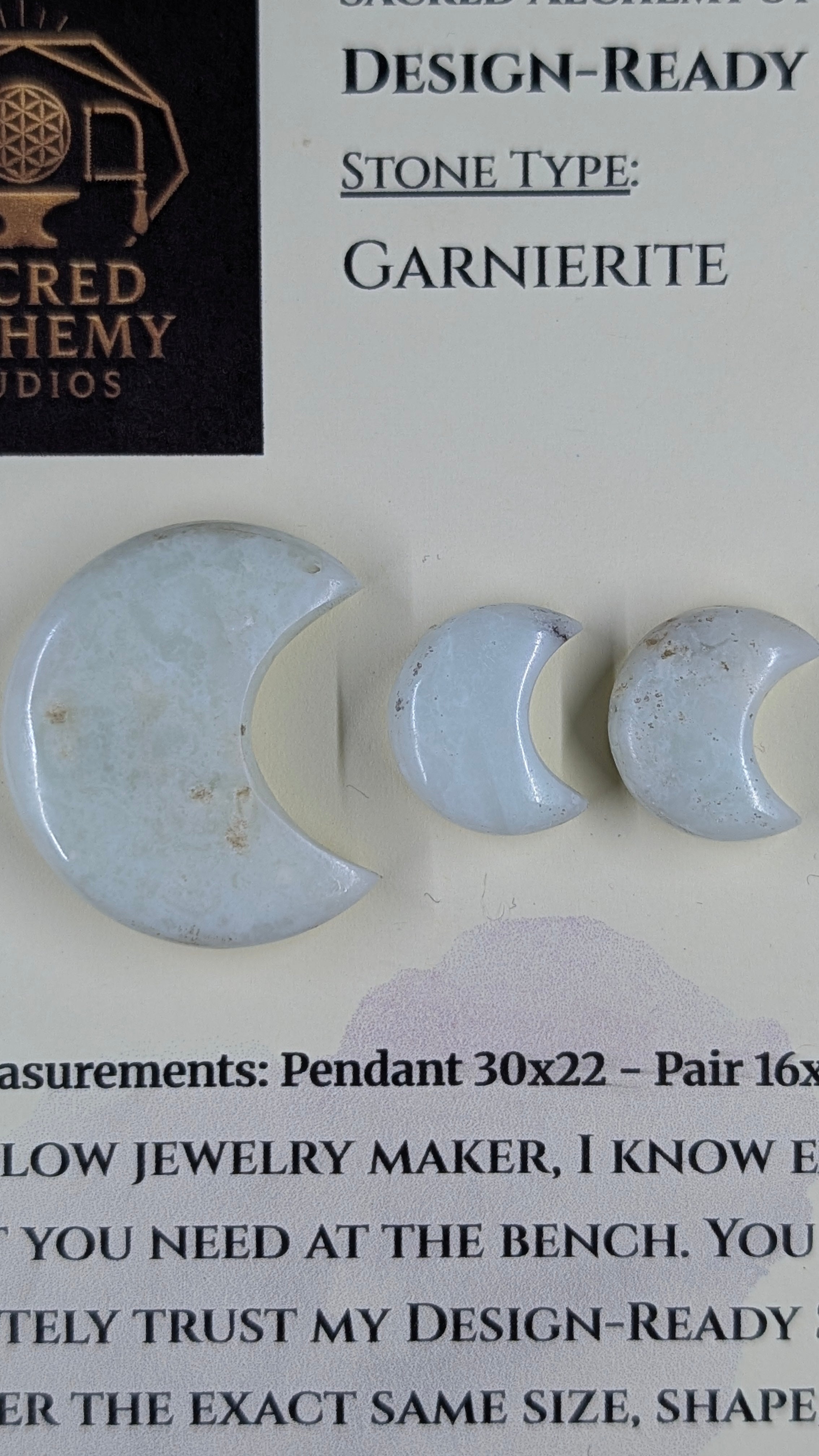 Crescent Moon - Garnierite - Design-Ready Set