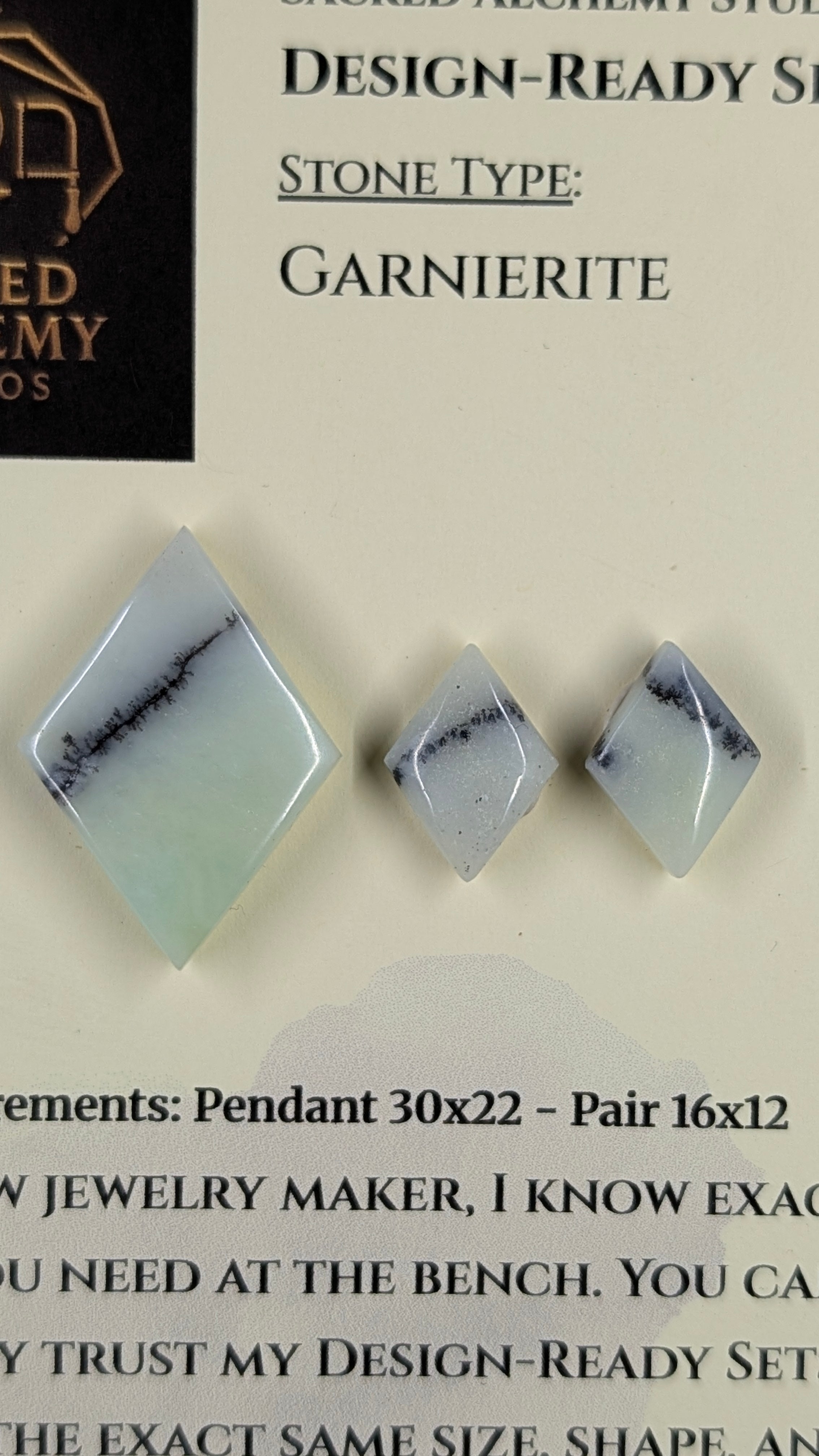 Rhombus Shape - Garnierite - Design-Ready Set