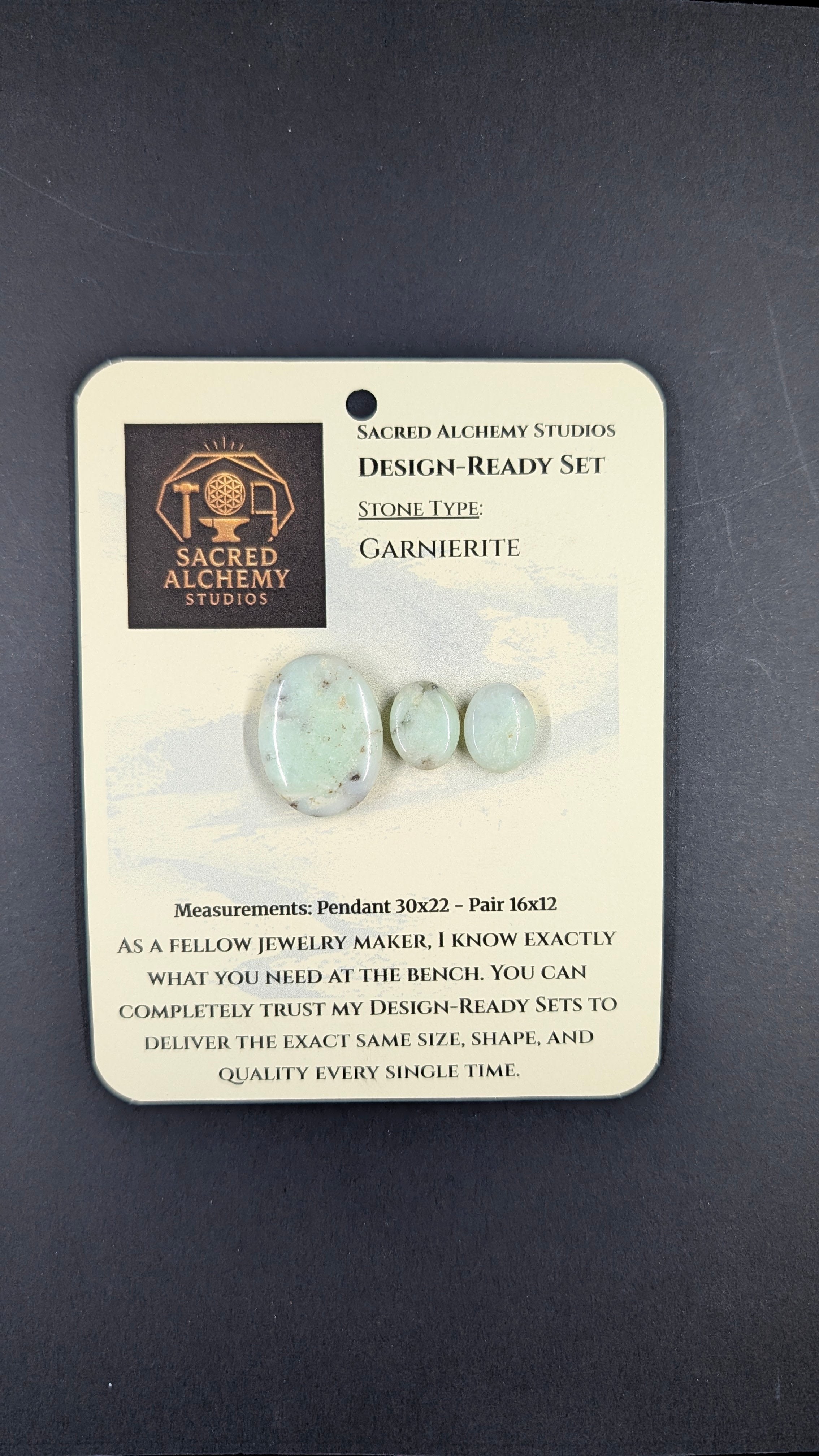 Oval Shape - Garnierite - Design-Ready Set
