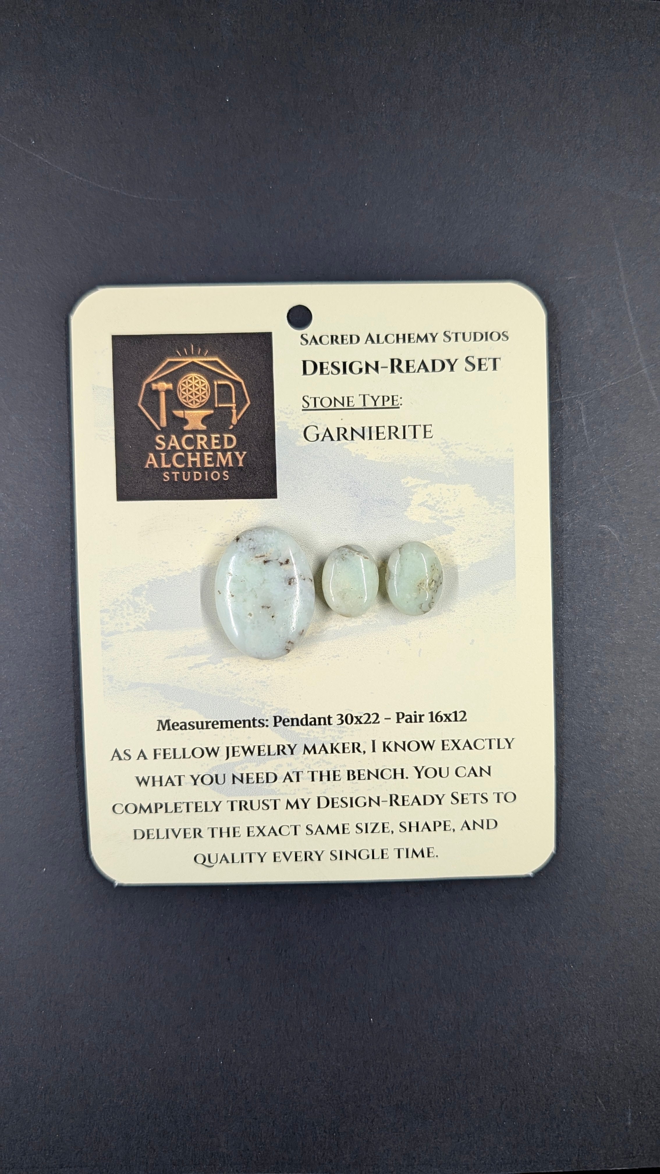 Oval Shape - Garnierite - Design-Ready Set