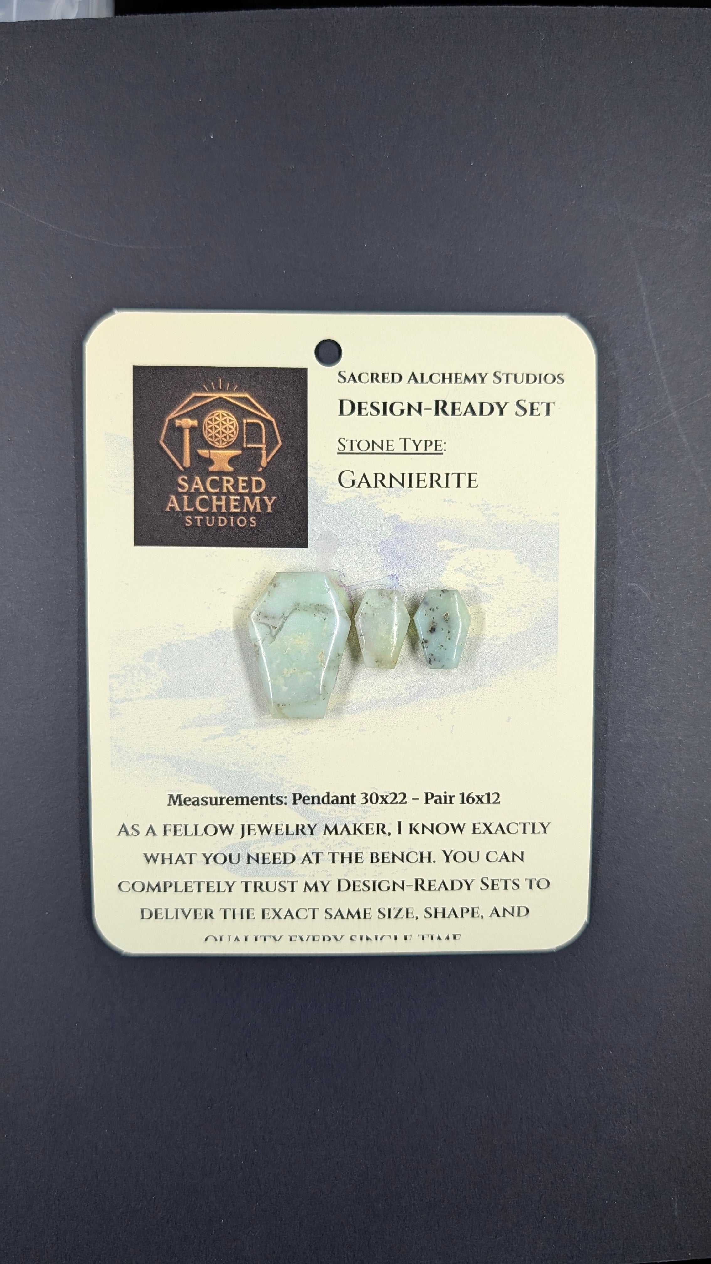 Coffin Shape - Garnierite - Design-Ready Set