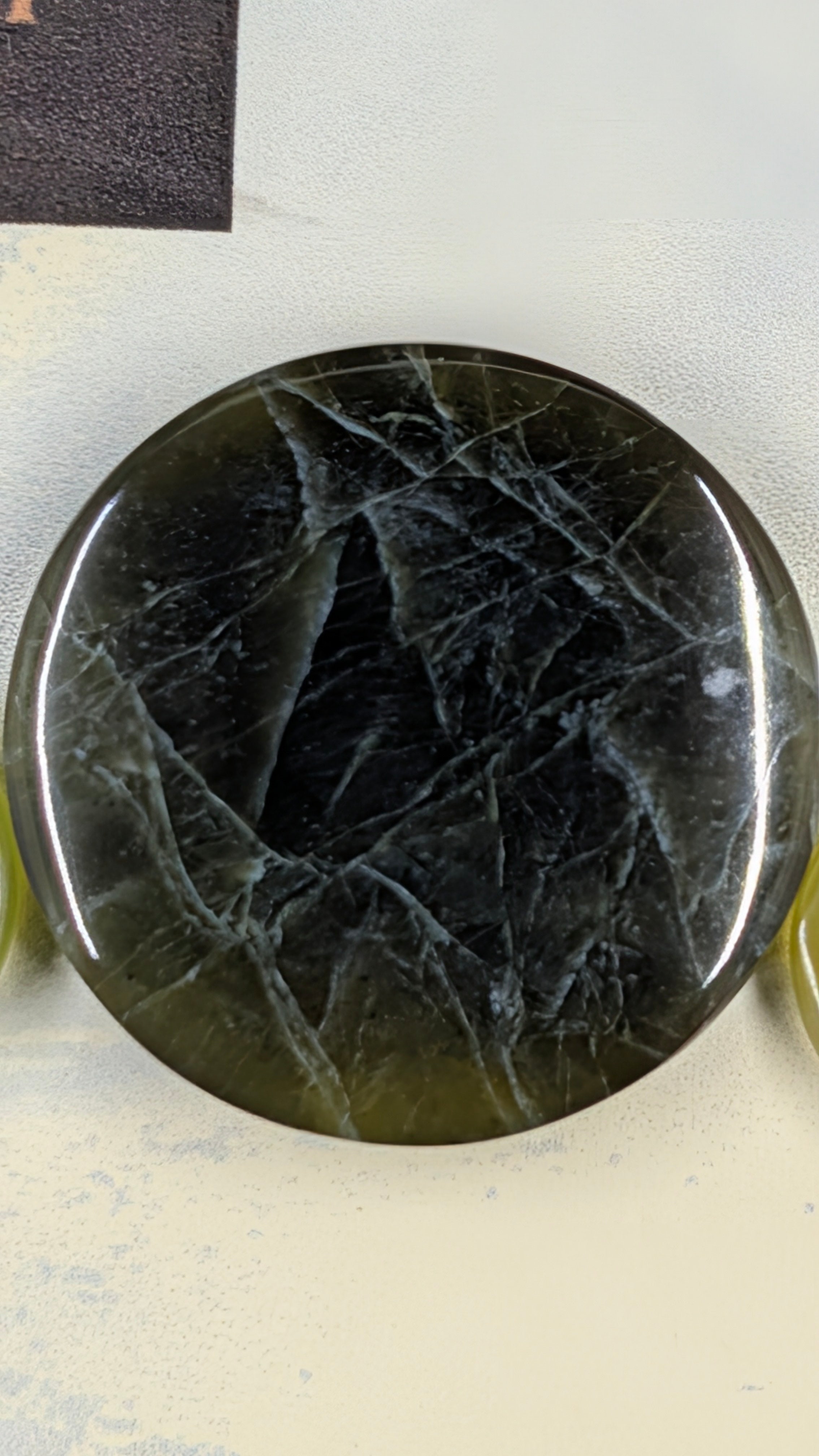 Circle Shape - Vesuvianite - Design Ready