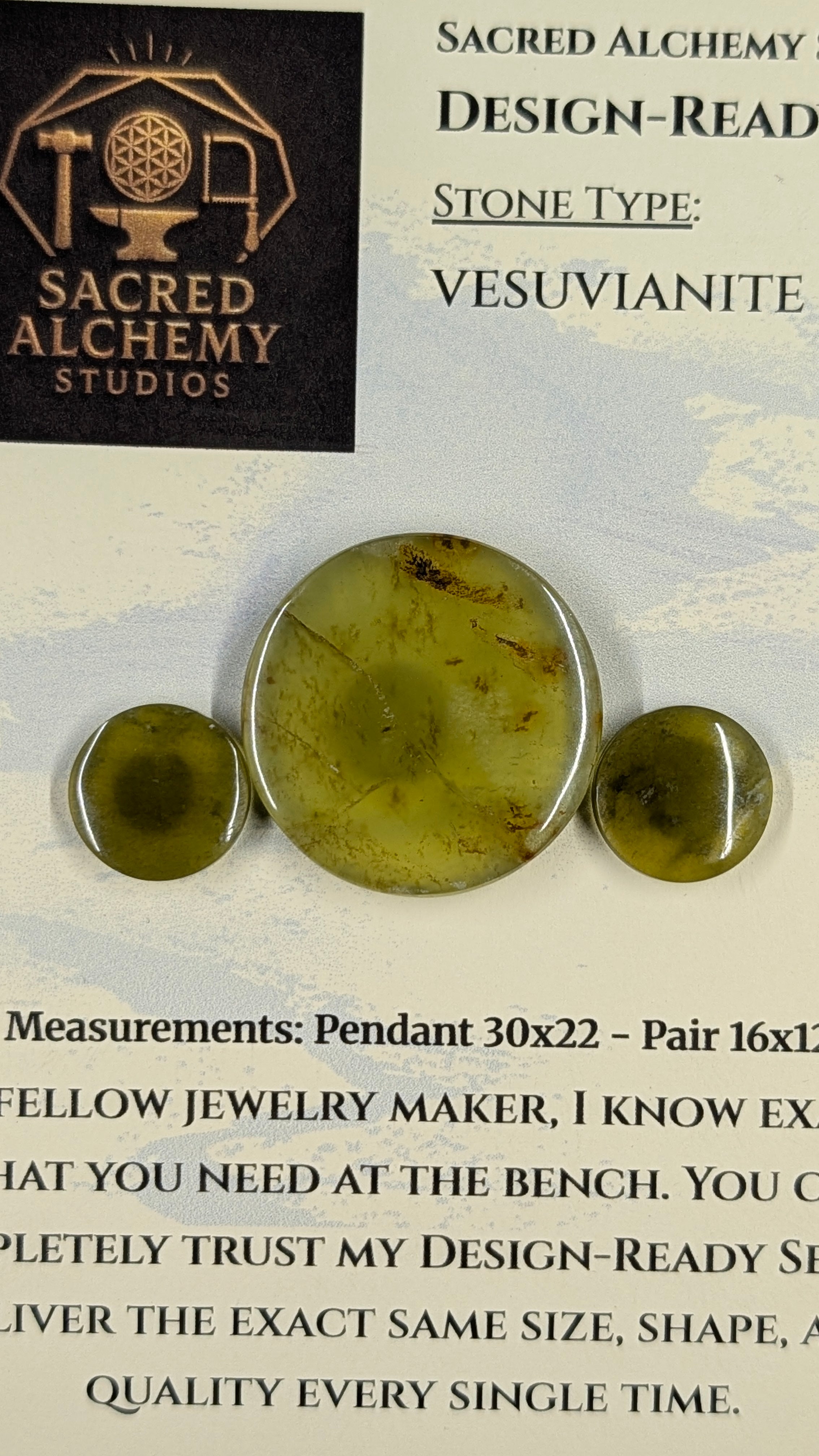 Circle Shape - Vesuvianite - Design Ready