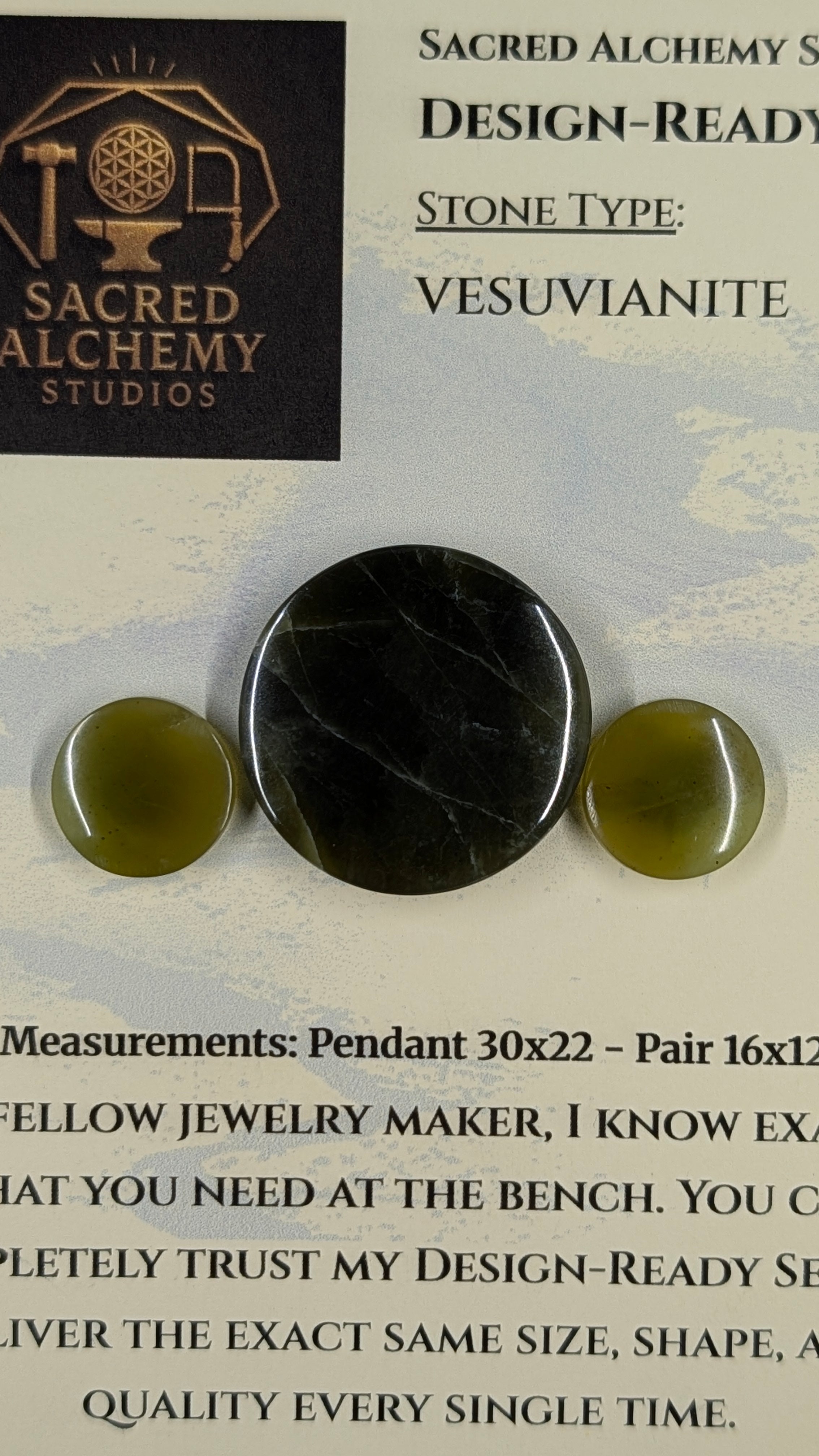 Circle Shape - Vesuvianite - Design Ready