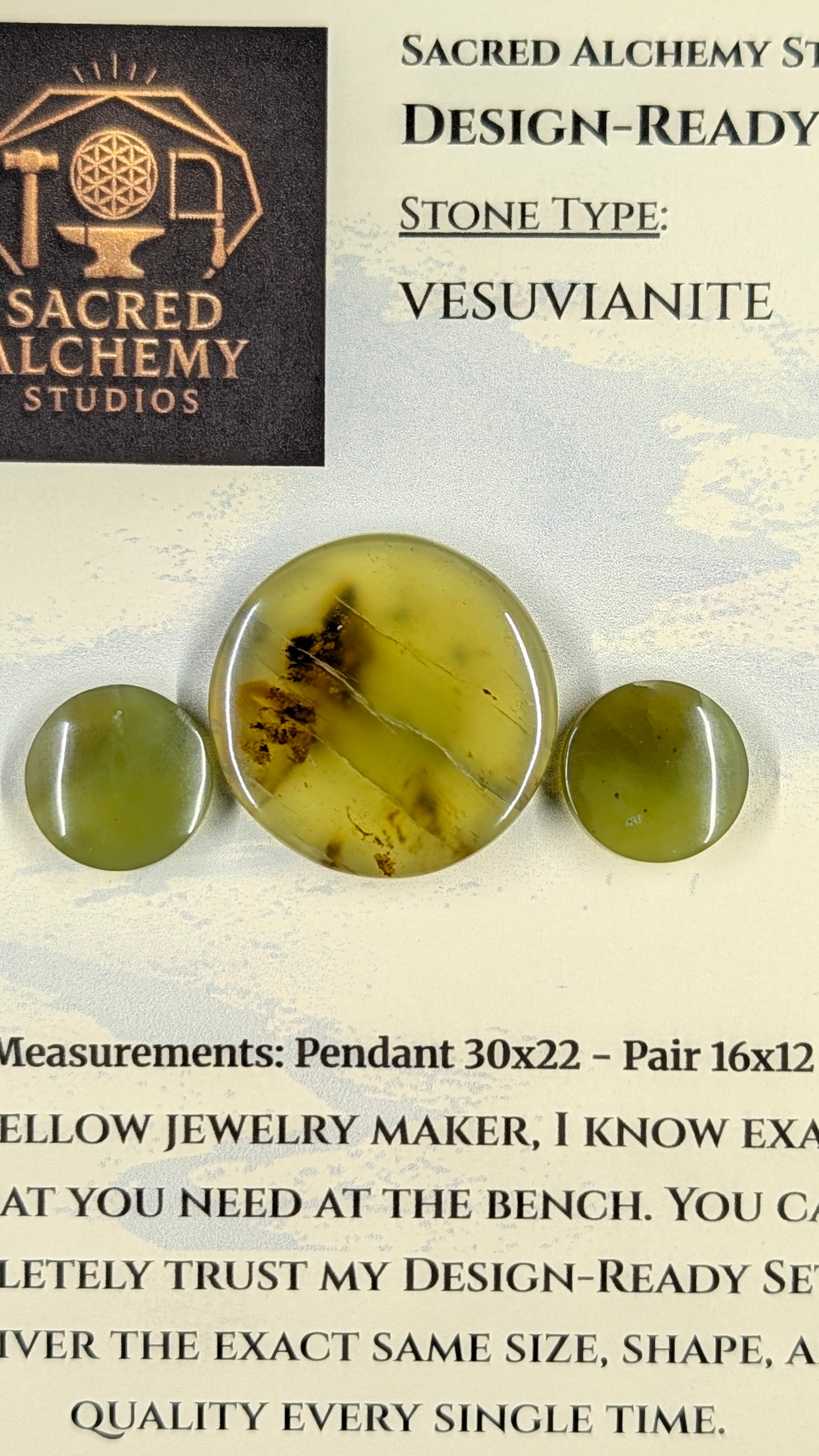 Circle Shape - Vesuvianite - Design Ready