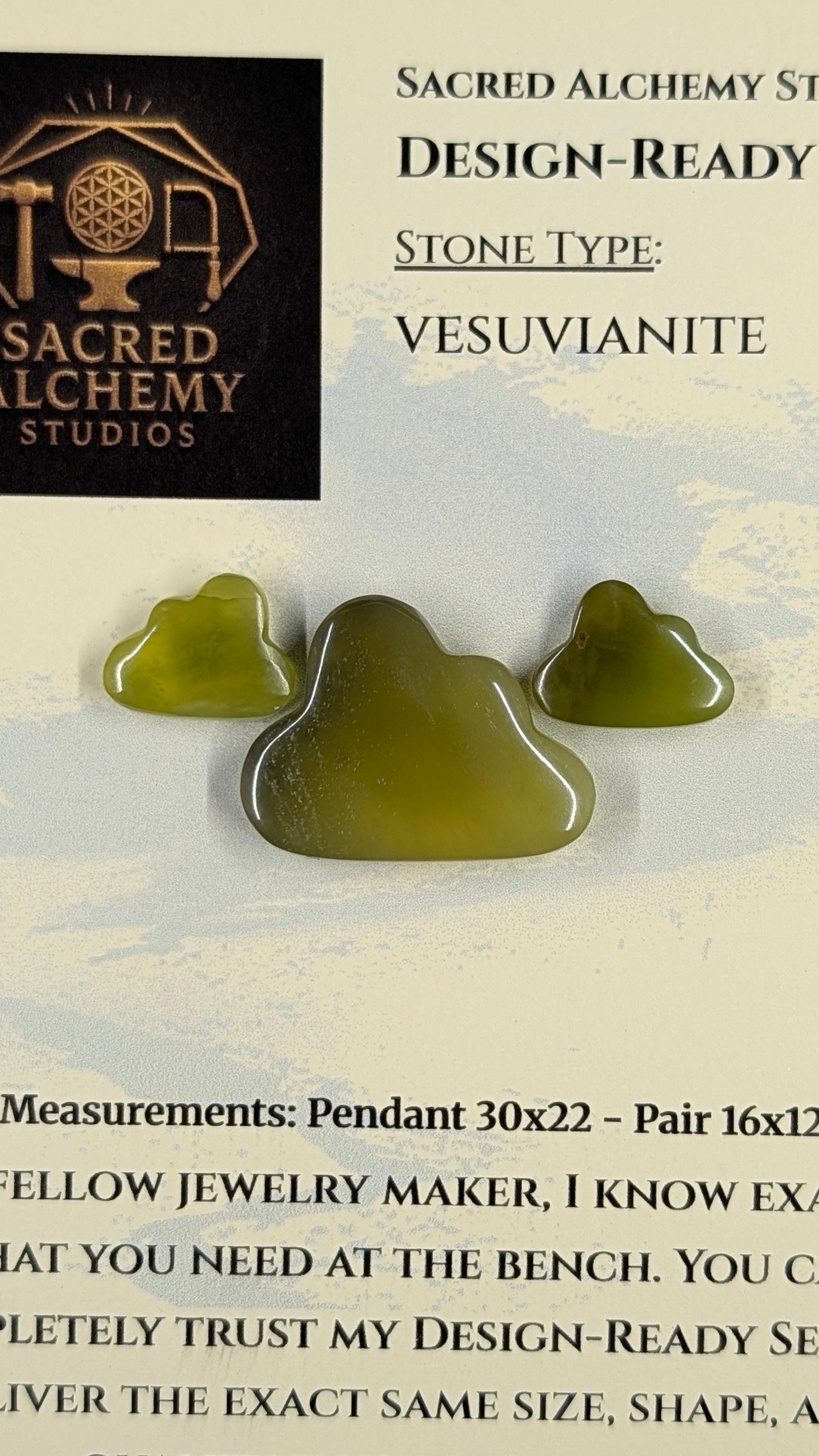 Cloud Shape - Vesuvianite - Design Ready